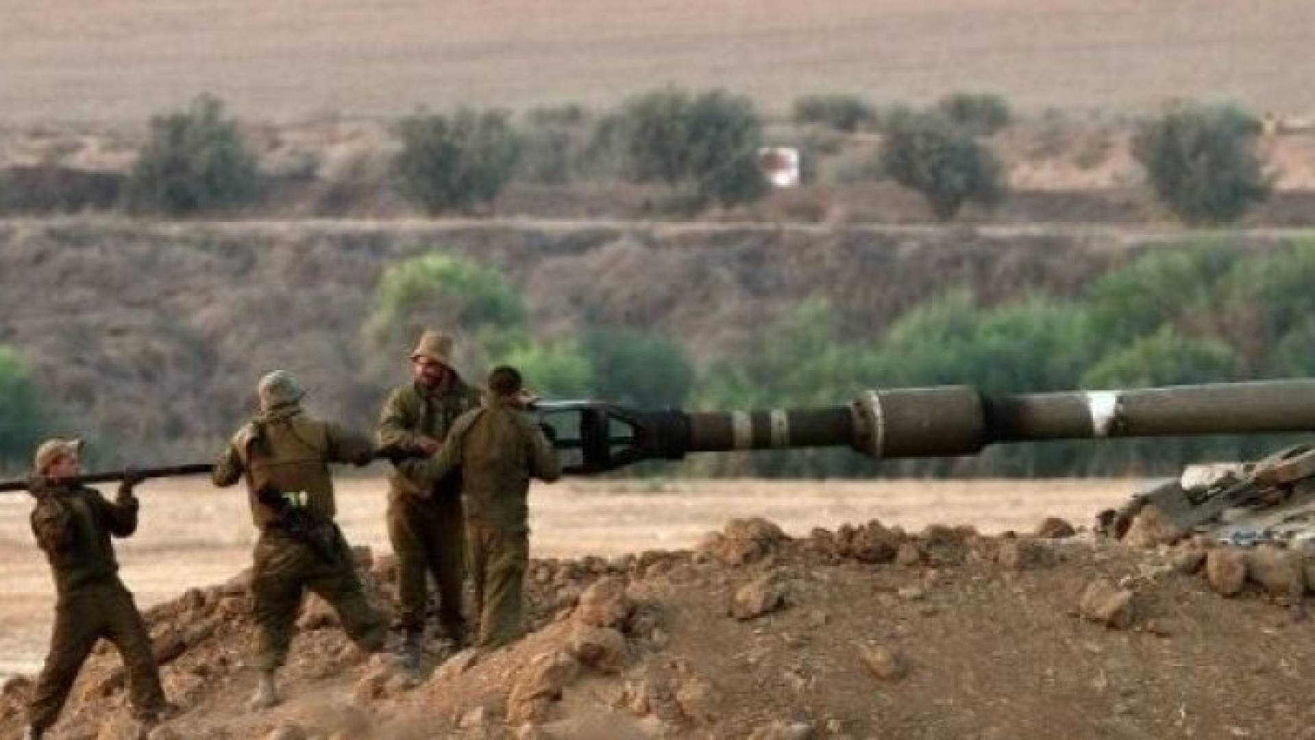 قصف مدفعي شمال القطاع بزعم الرد على اطلاق نار