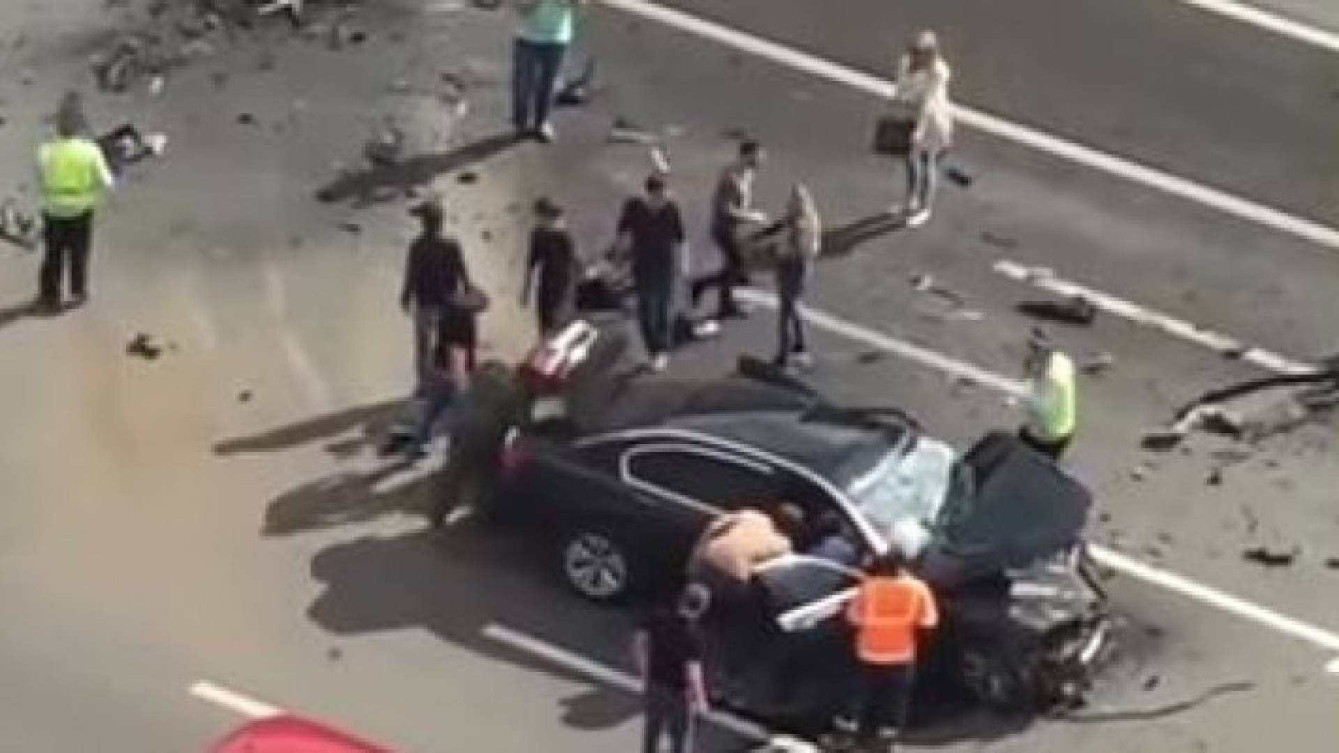 بالفيديو: تحطم سيارة الرئيس الروسي ووفاة سائقه في حادث مروع