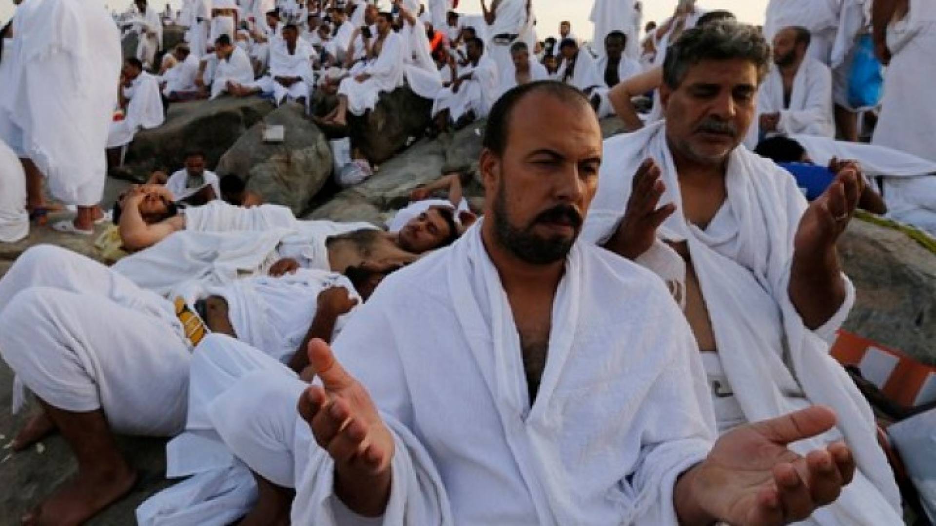 بعثة الحج الإعلامية تنتقد الأوقاف