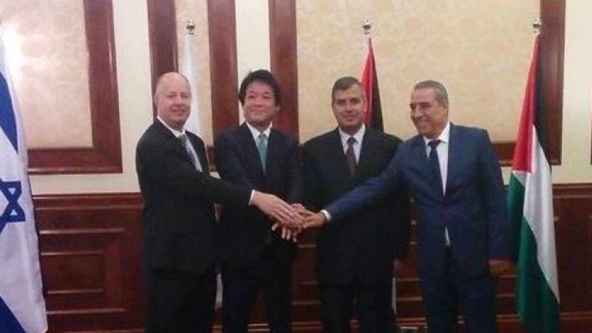 صورة من اللقاء