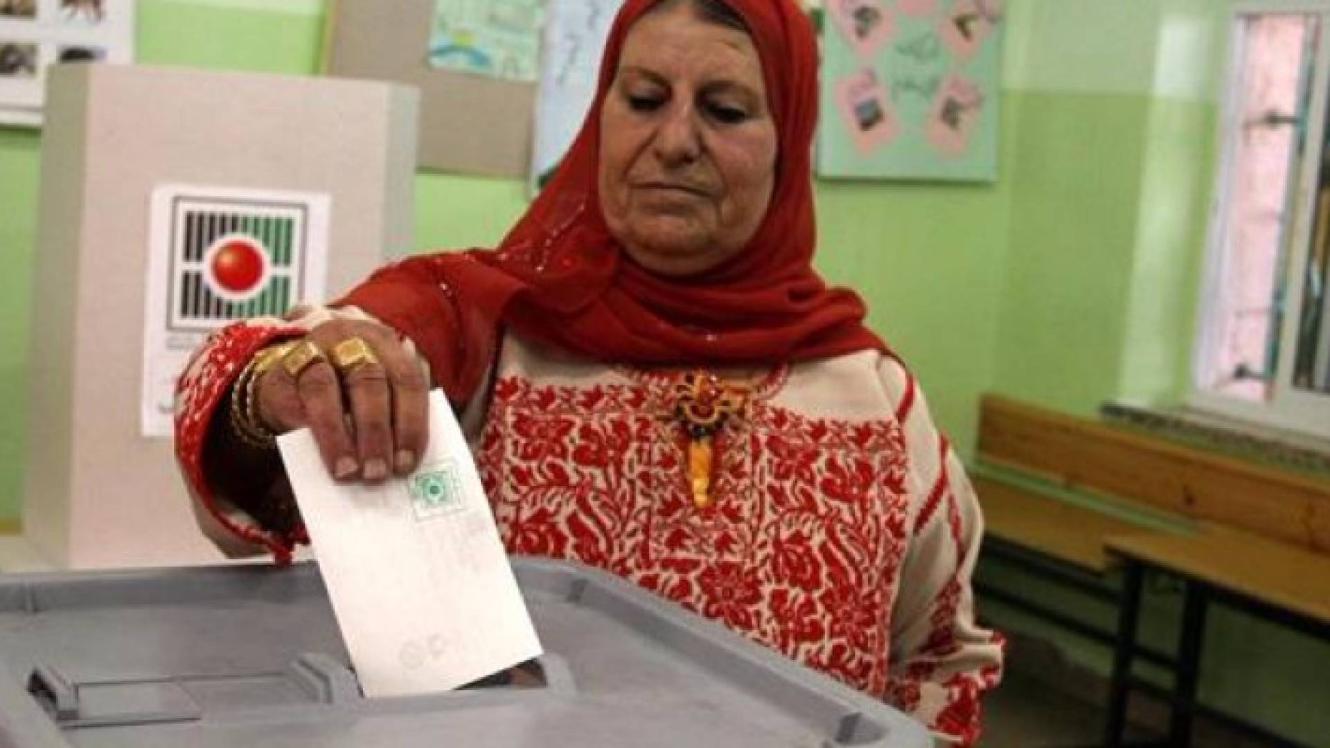 حماس ترفض قرار ارجاء الانتخابات المحلية