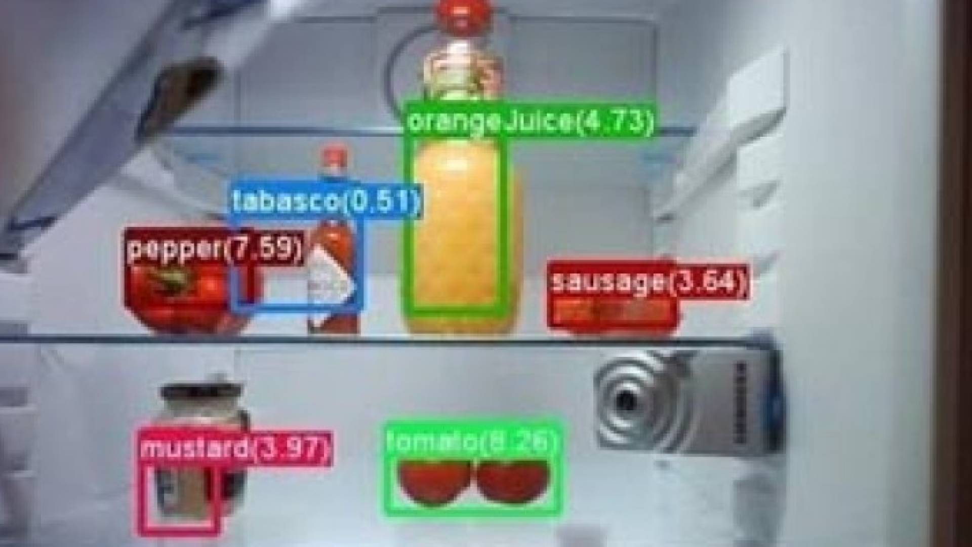 ثلاجة ذكية تتعرف بنفسها على المواد الغذائية داخلها