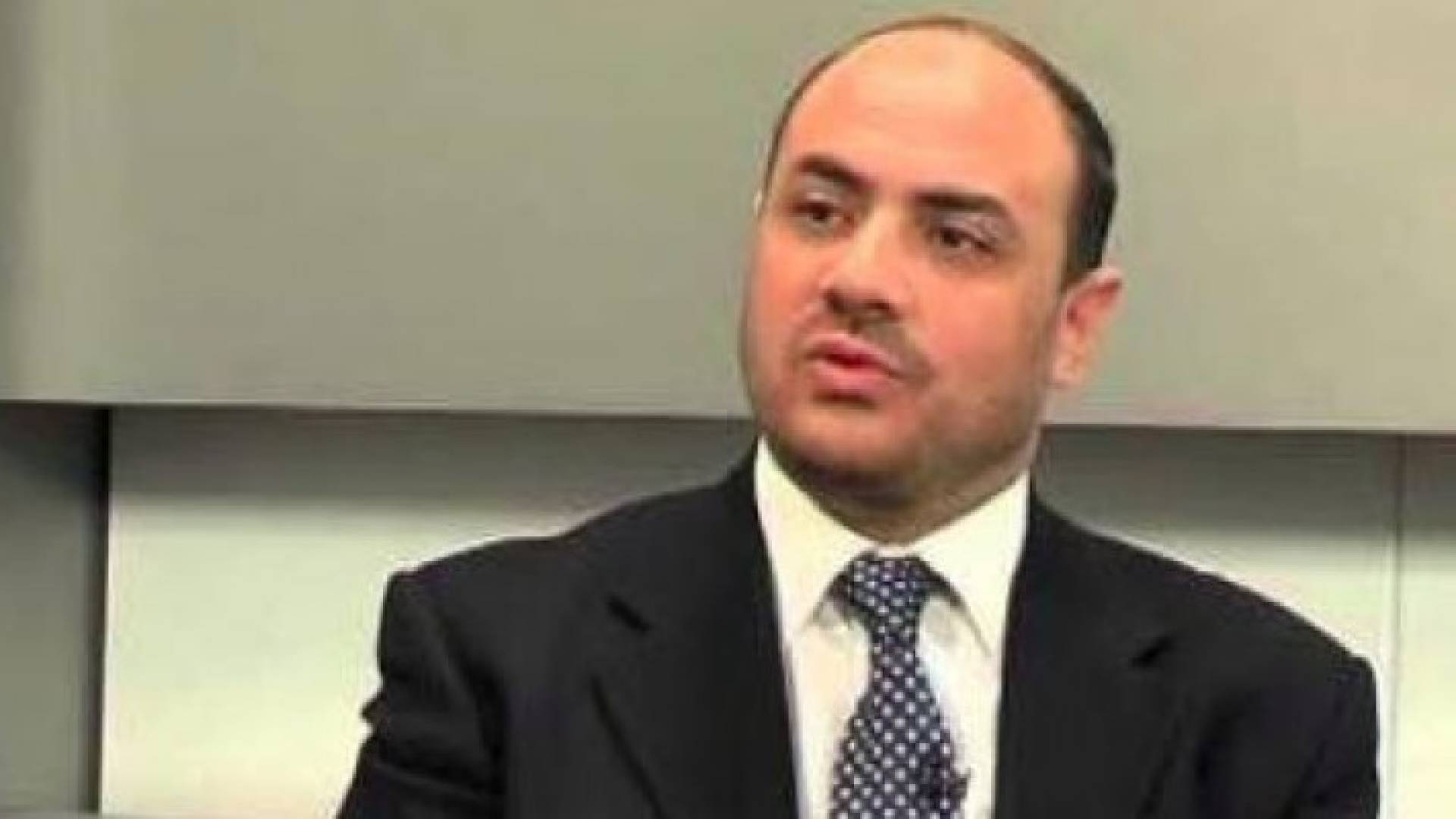 ملاسنة تدفع وزير الاوقاف للانسحاب من اجتماع شركات الحج ..تفاصيل