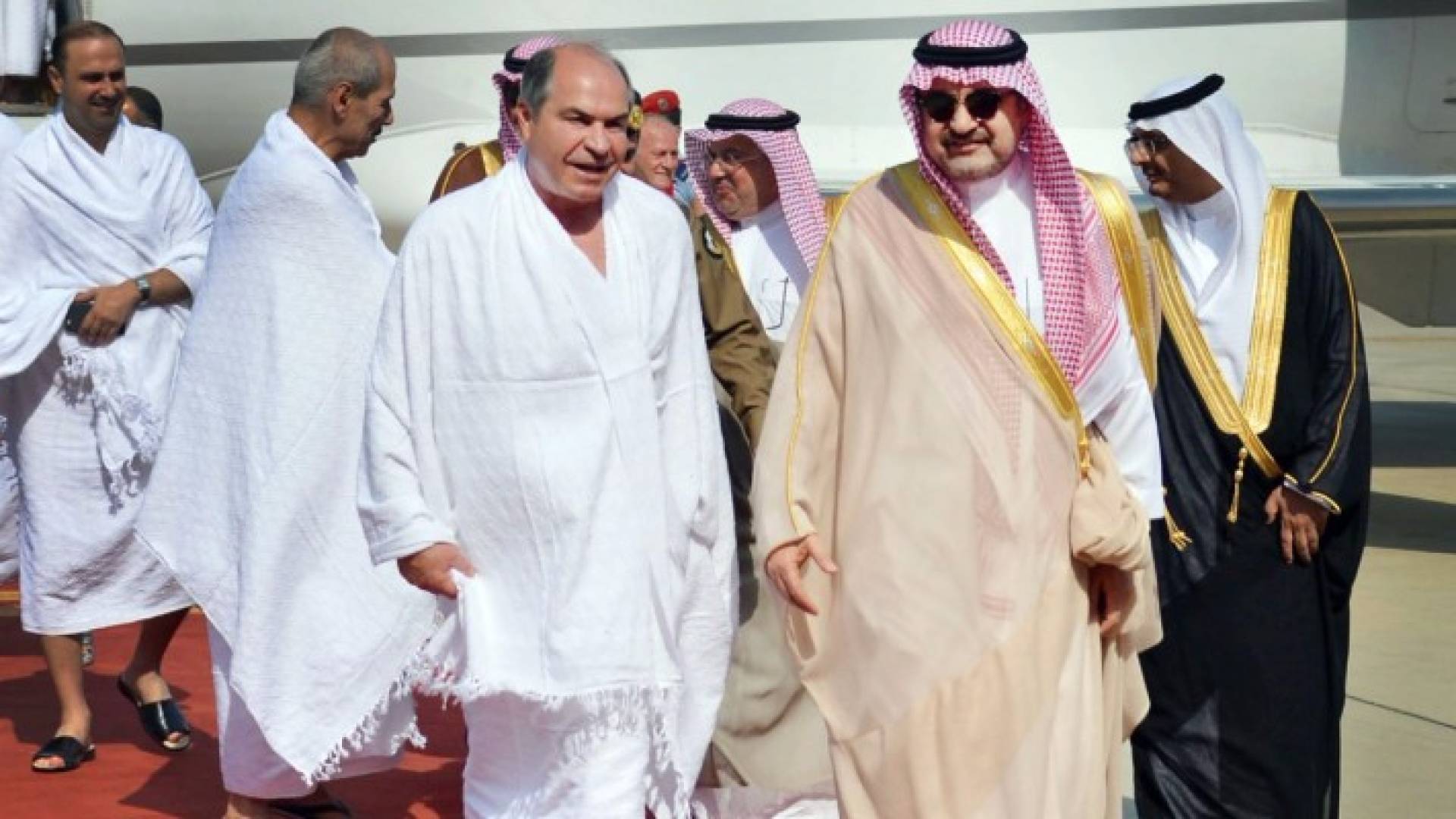 شاهد بالصور: الطراونة والملقي والمومني محرمون