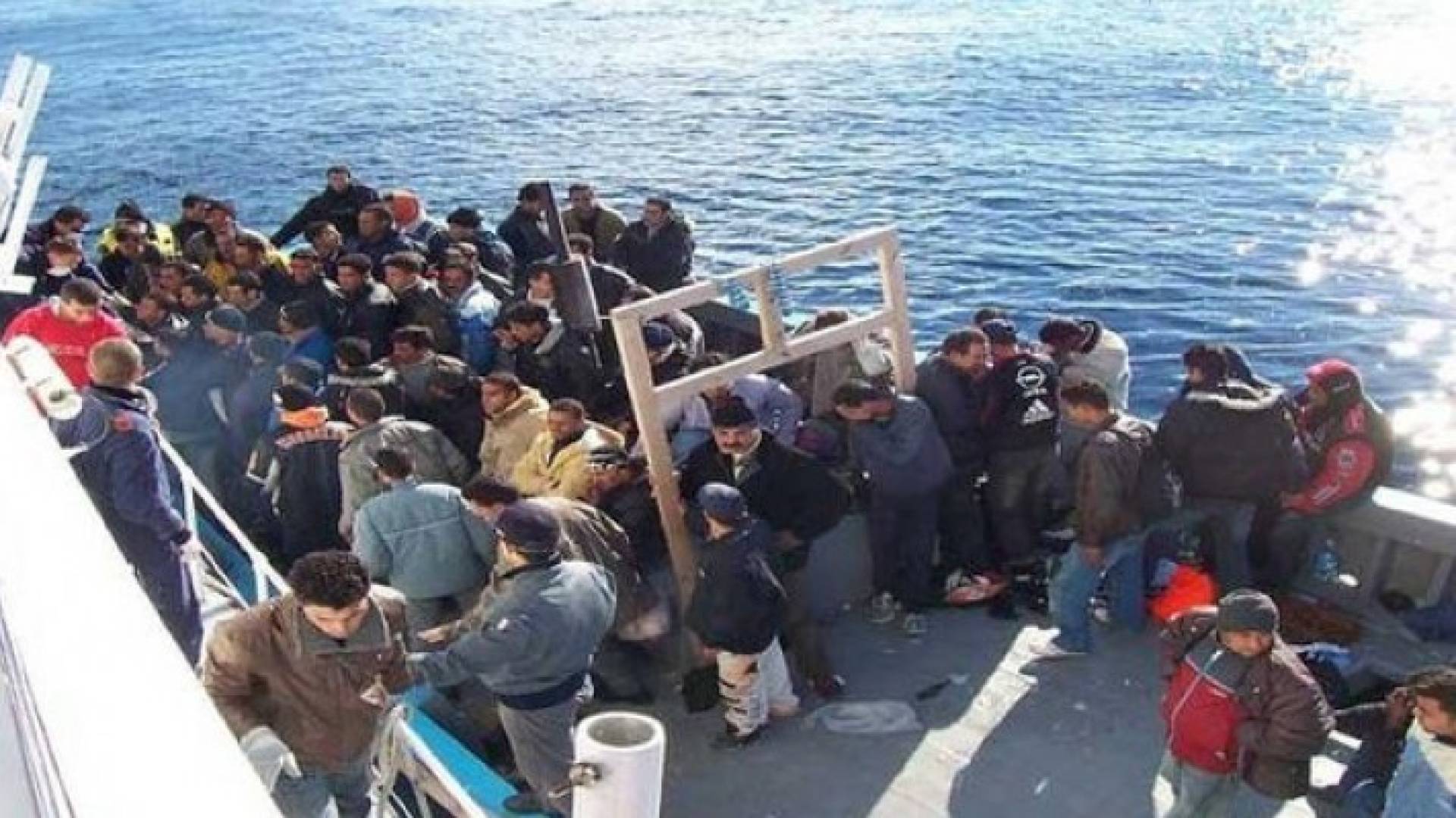 إيطاليا: إنقاذ 2300 من مهاجري القوارب بالمتوسط