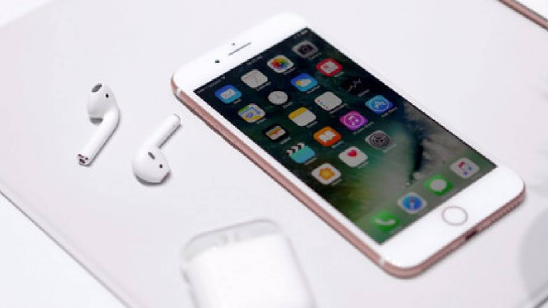 استمع إلى الموسيقى أثناء شحن هاتف iPhone 7