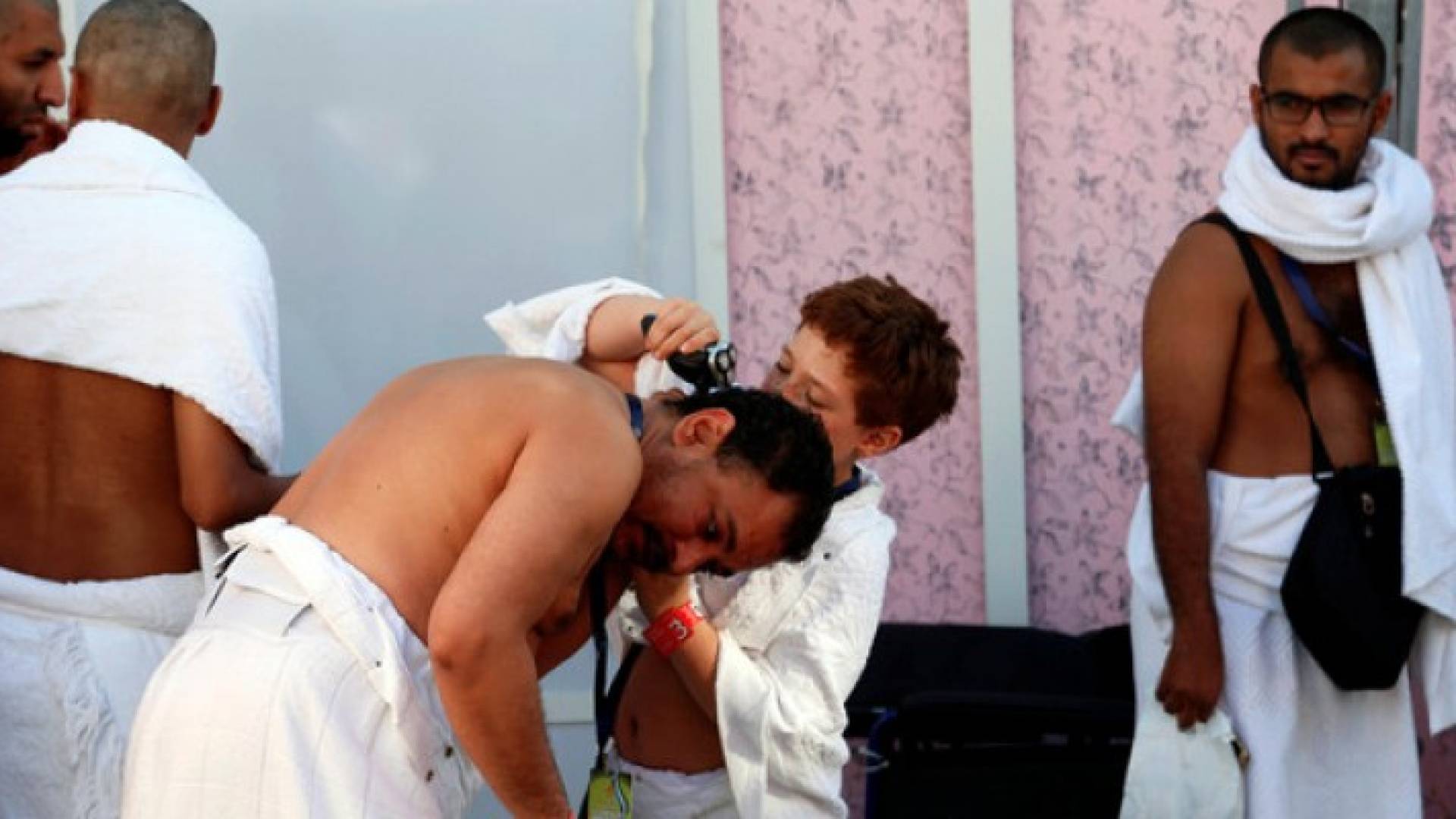 حجاج بيت الله يستعدون لبدء أول أيام التشريق