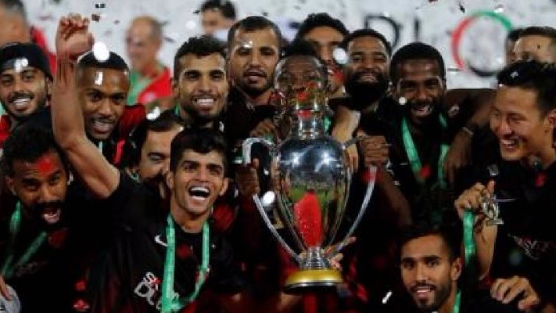 الأهلي يهزم الجزيرة ويحرز كأس السوبر الإماراتية في مصر