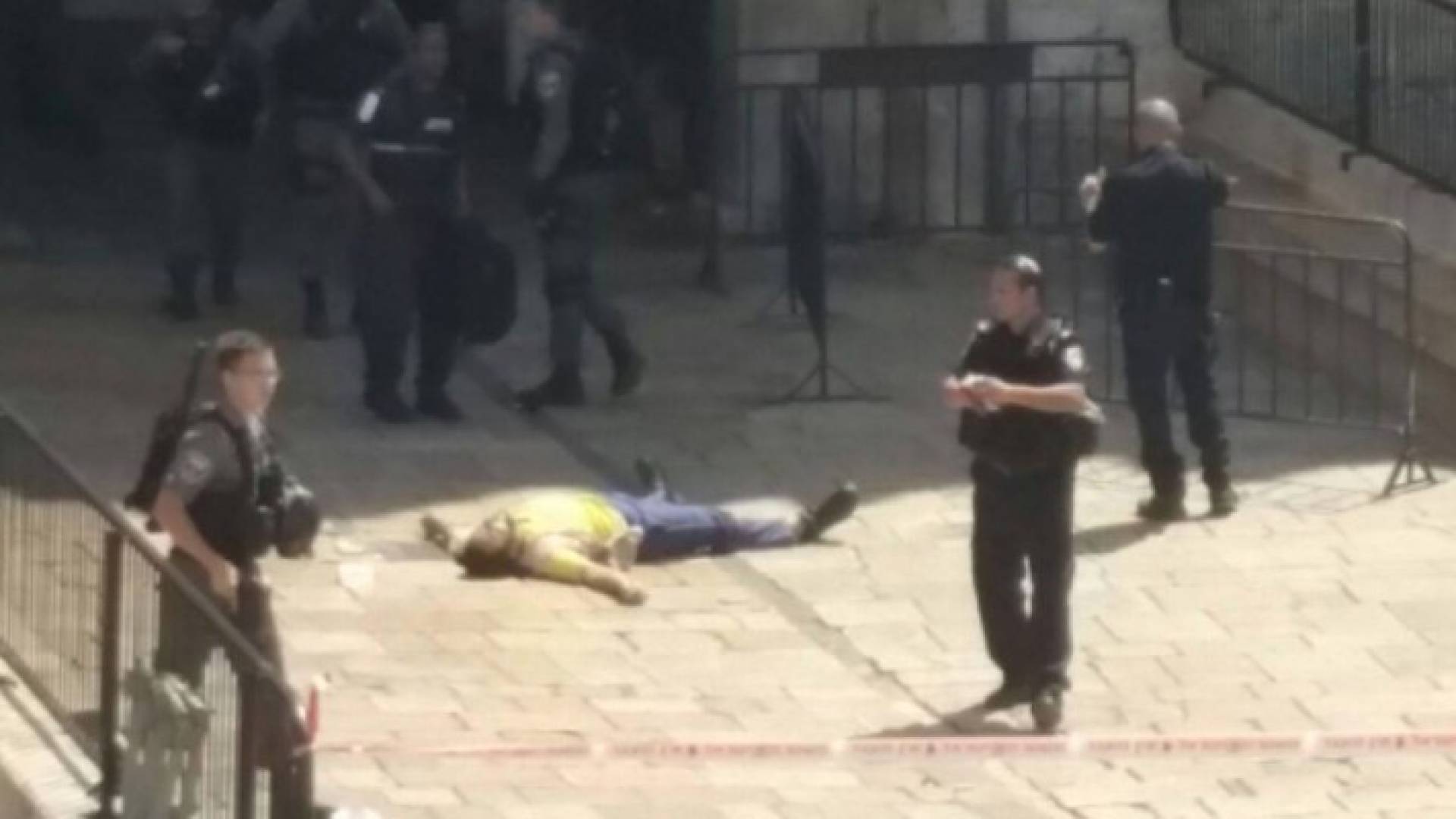 بالصور: استشهاد شاب فلسطيني برصاص الاحتلال في القدس المحتلة