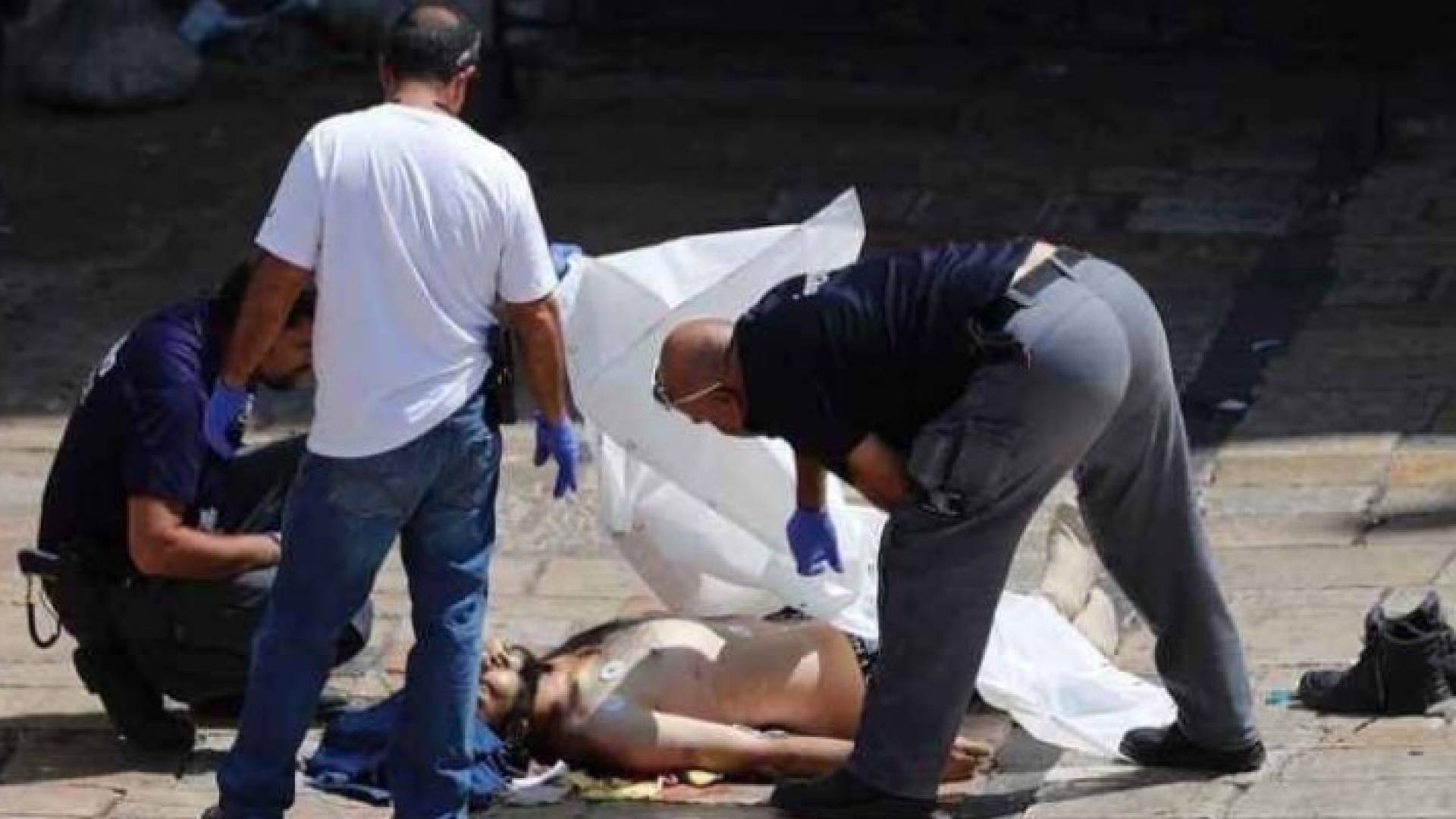 عائلة "شهيد الأردن في القدس" واثقة من اجراءات الحكومة لاستعادة جثمان ابنها