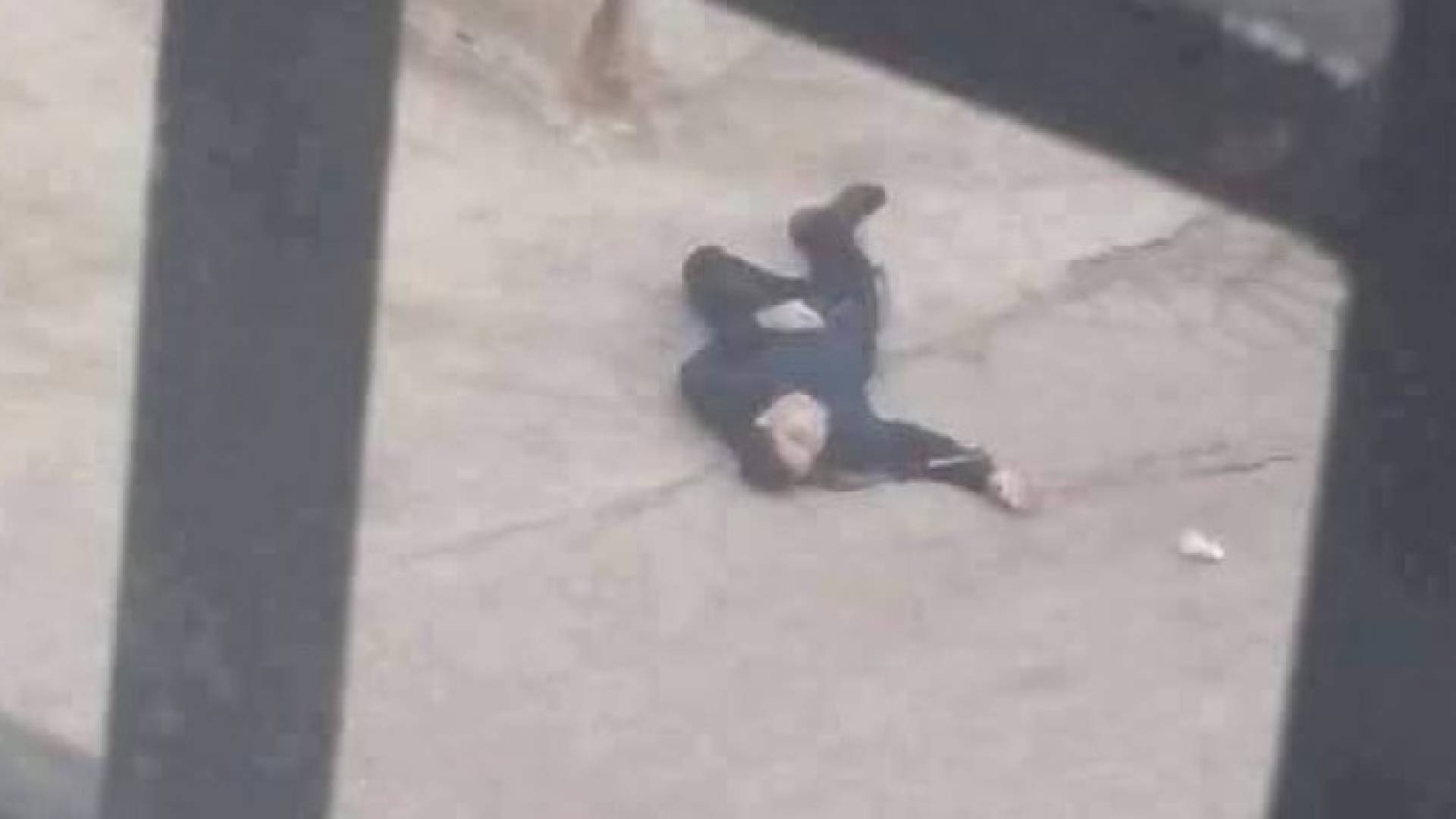 بالصور: شهيد برصاص الاحتلال بزعم محاولة الطعن في الخليل