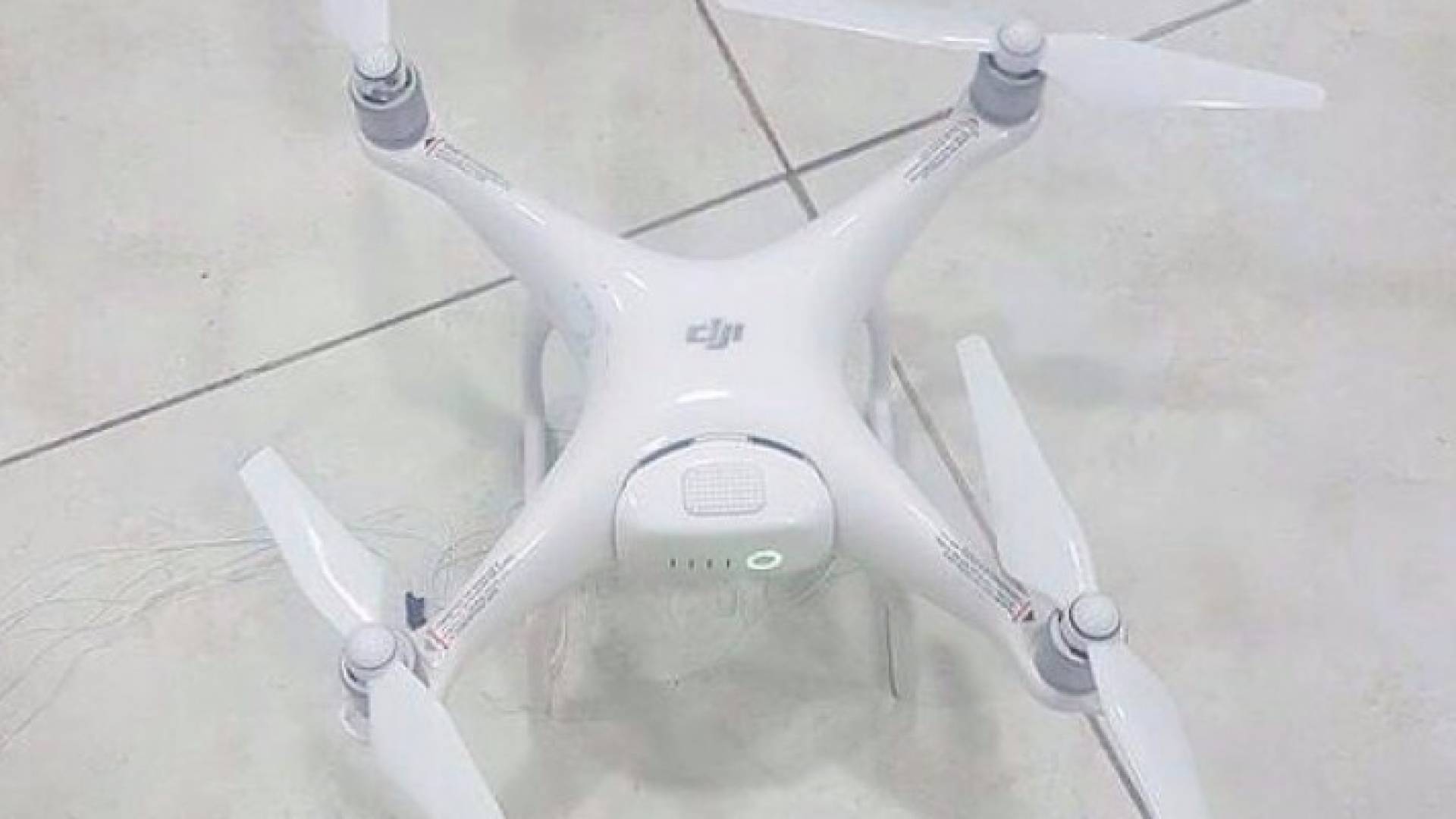 طائرة بدون طيار تنقل المخدرات داخل سجن الكويت المركزي