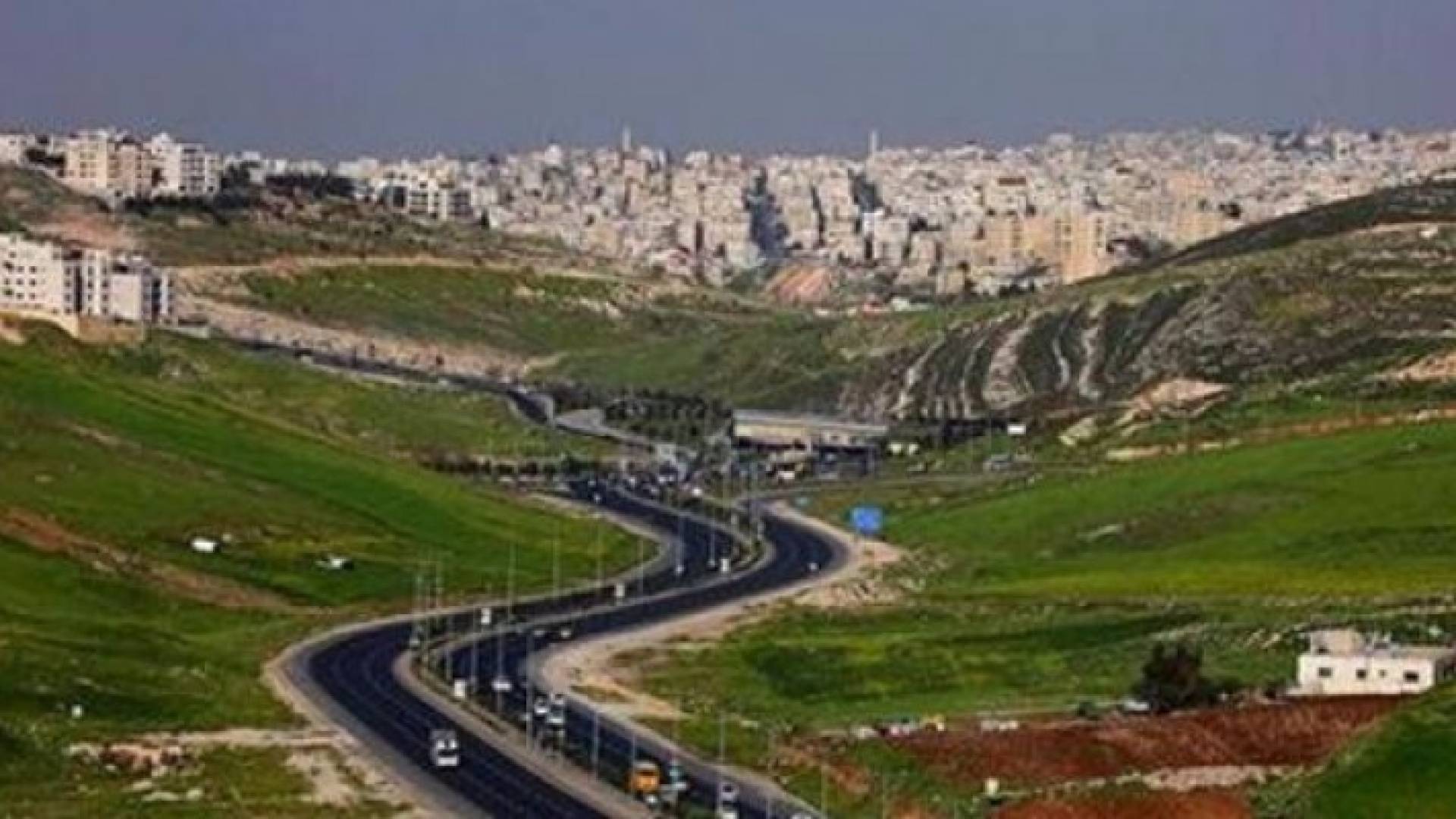 بعد 3 سنوات من العمل به " كوريدور عبدون " يرى النور