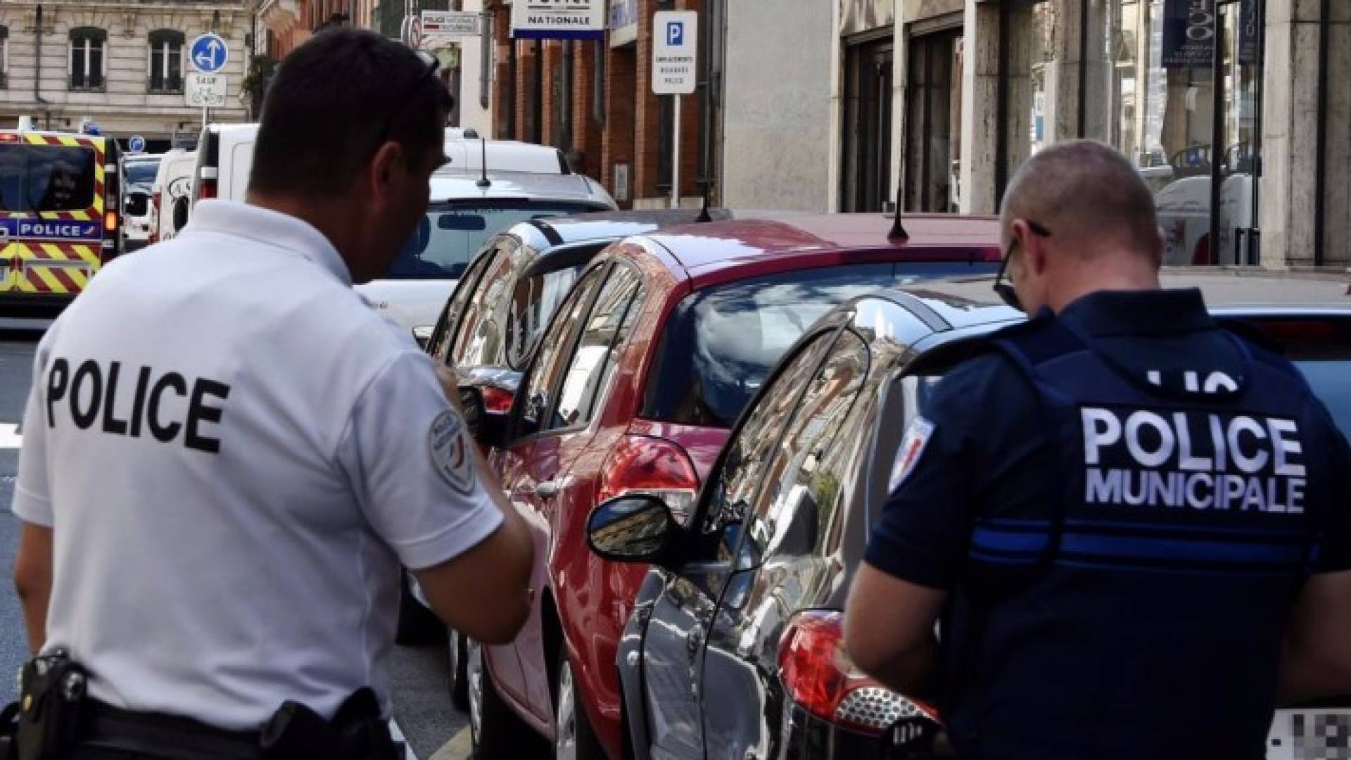 بلاغ كاذب عن احتجاز رهائن بكنيسة وسط باريس