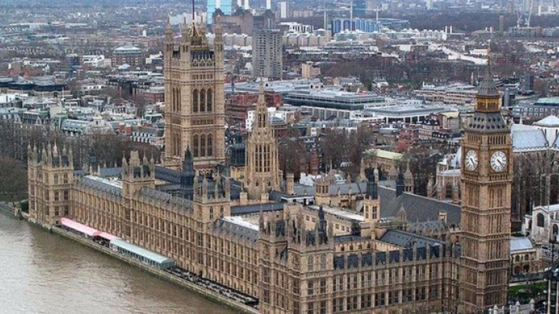 58 مليار دولار خسائر بريطانيا في 3 سنوات بسبب Brexit