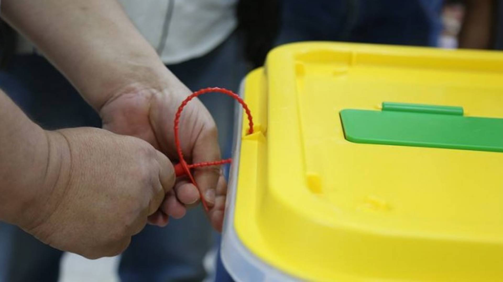 ' نزاهة ' يشتكي من مضايقات و80% لم يحضروا ' فتح الصناديق '