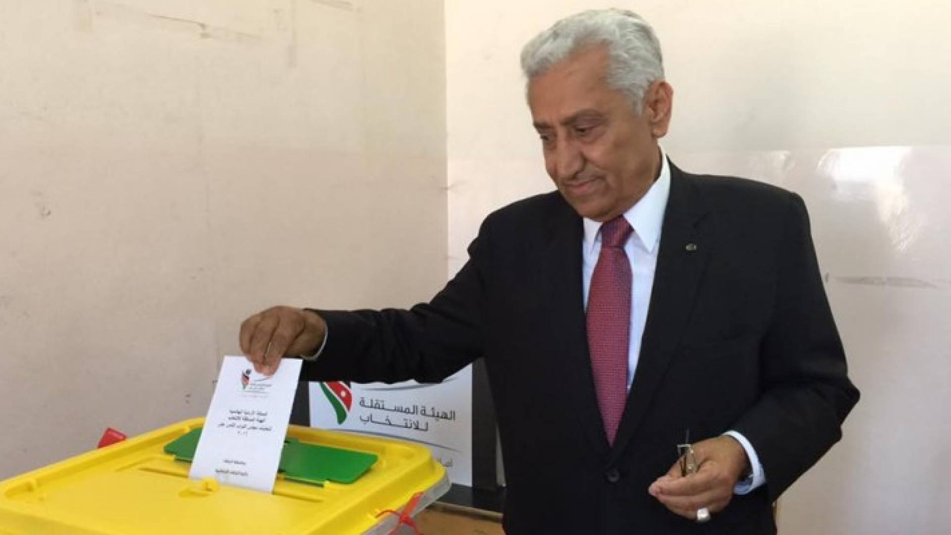 بالصور: دولة أبو زهير يظهر بعد نحو 100 يوم غياب