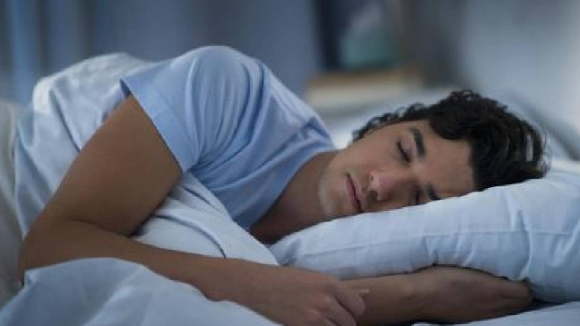 هذه الأمراض في انتظارك إذا نمت أكثر من 9 ساعات أو أقل من 7