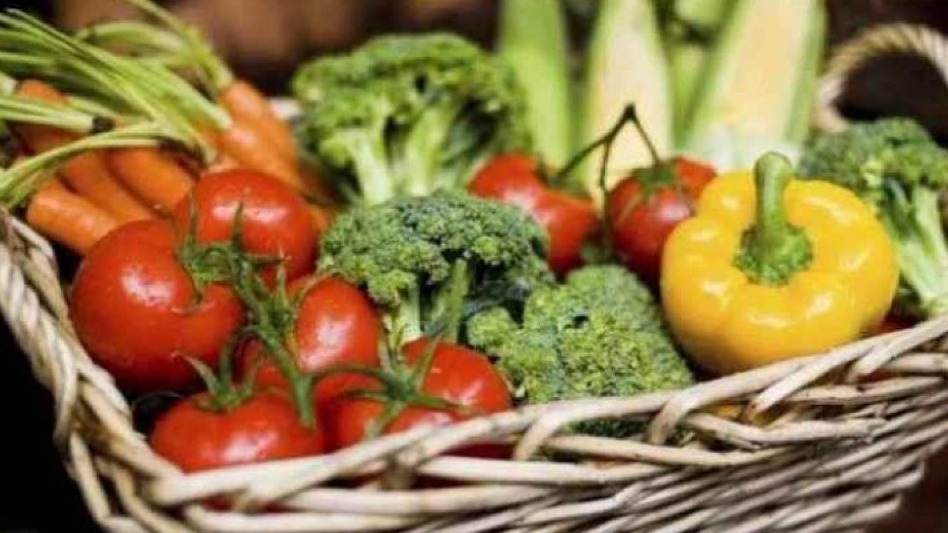 تعرف على اسعار الخضار و الفواكه ليوم الخميس