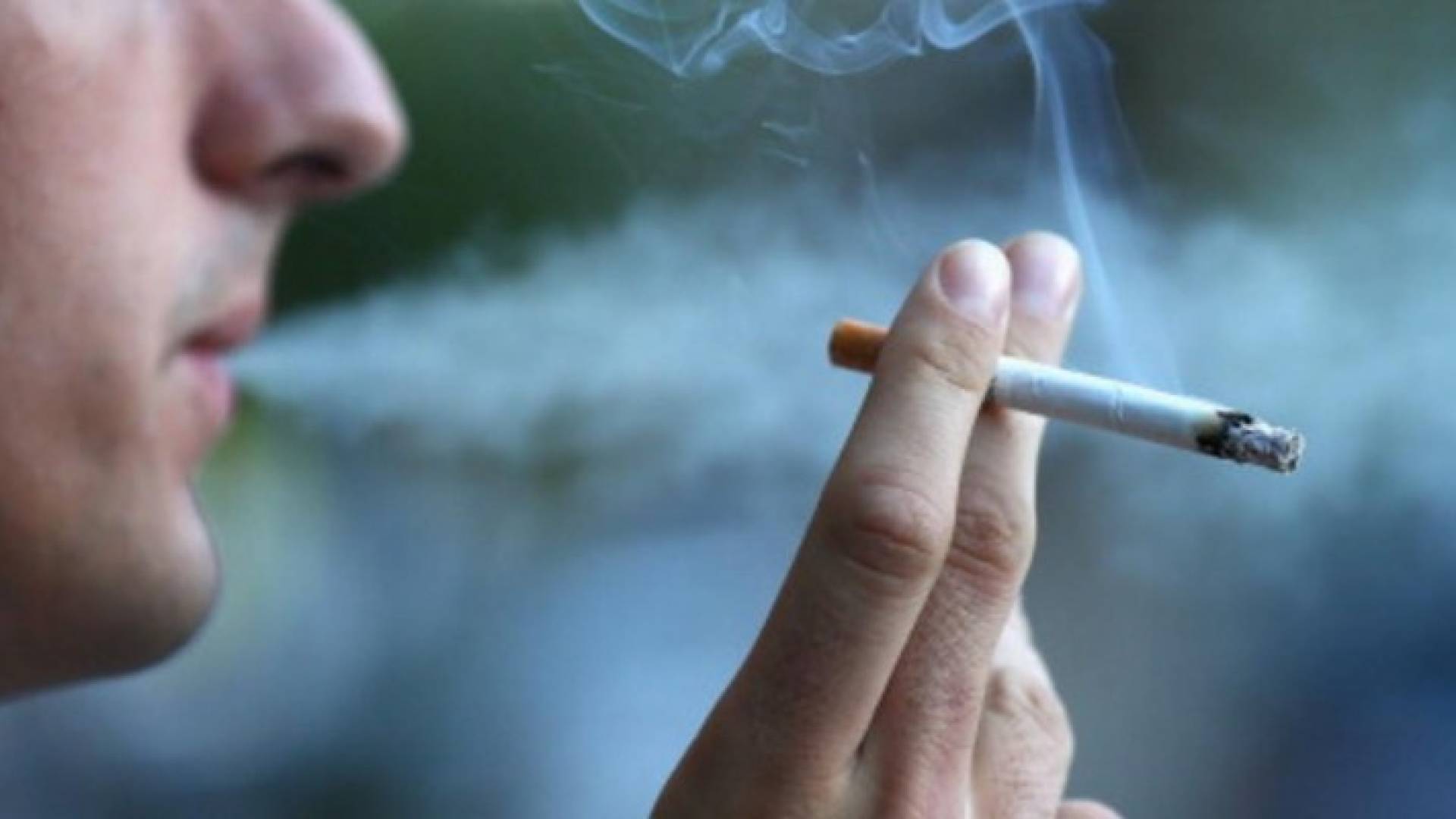 التدخين يترك ضررا بعيد المدى على جينات الإنسان