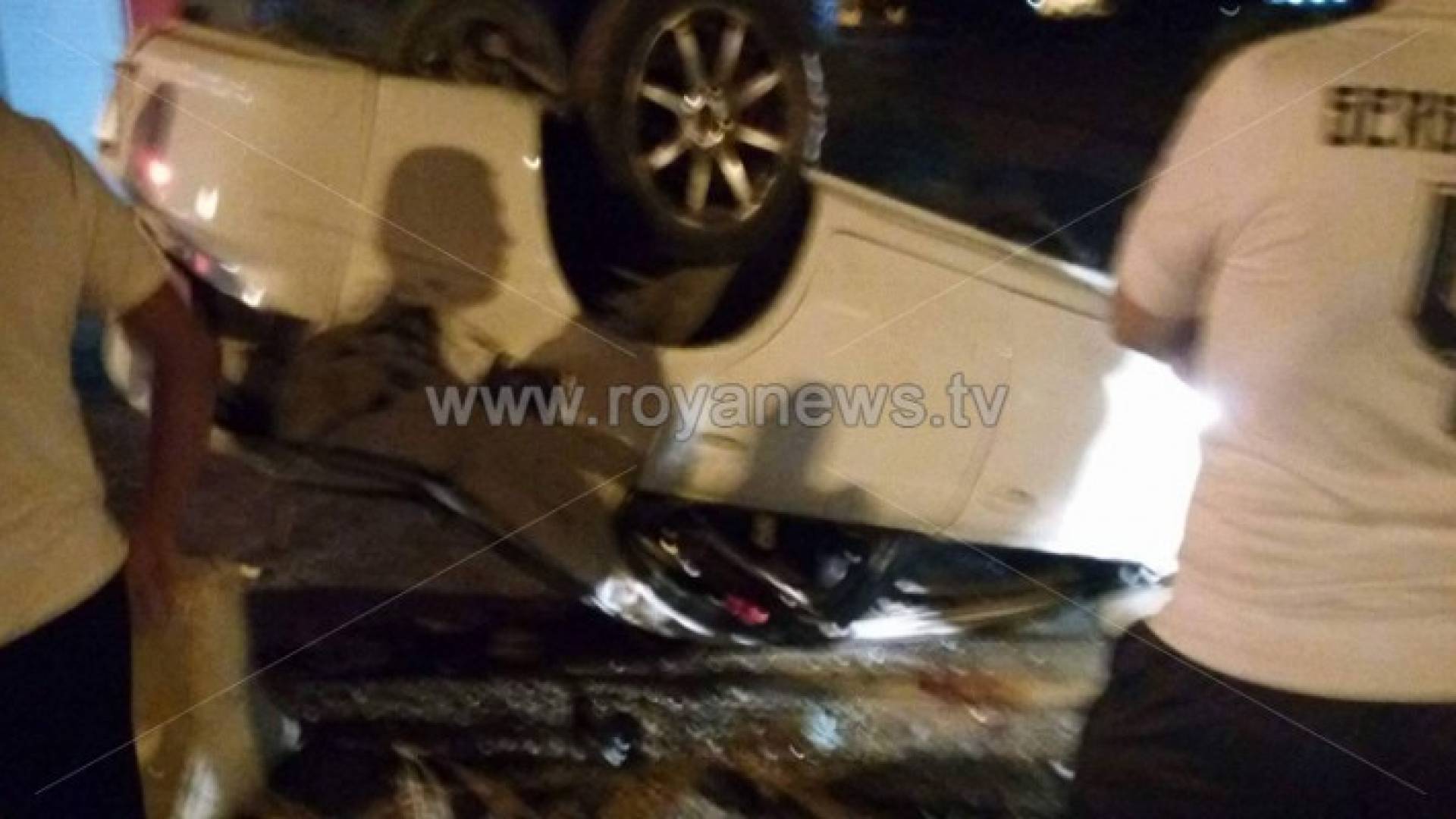 إصابة 3 اشخاص بحادث تصادم في الكرك.. صور