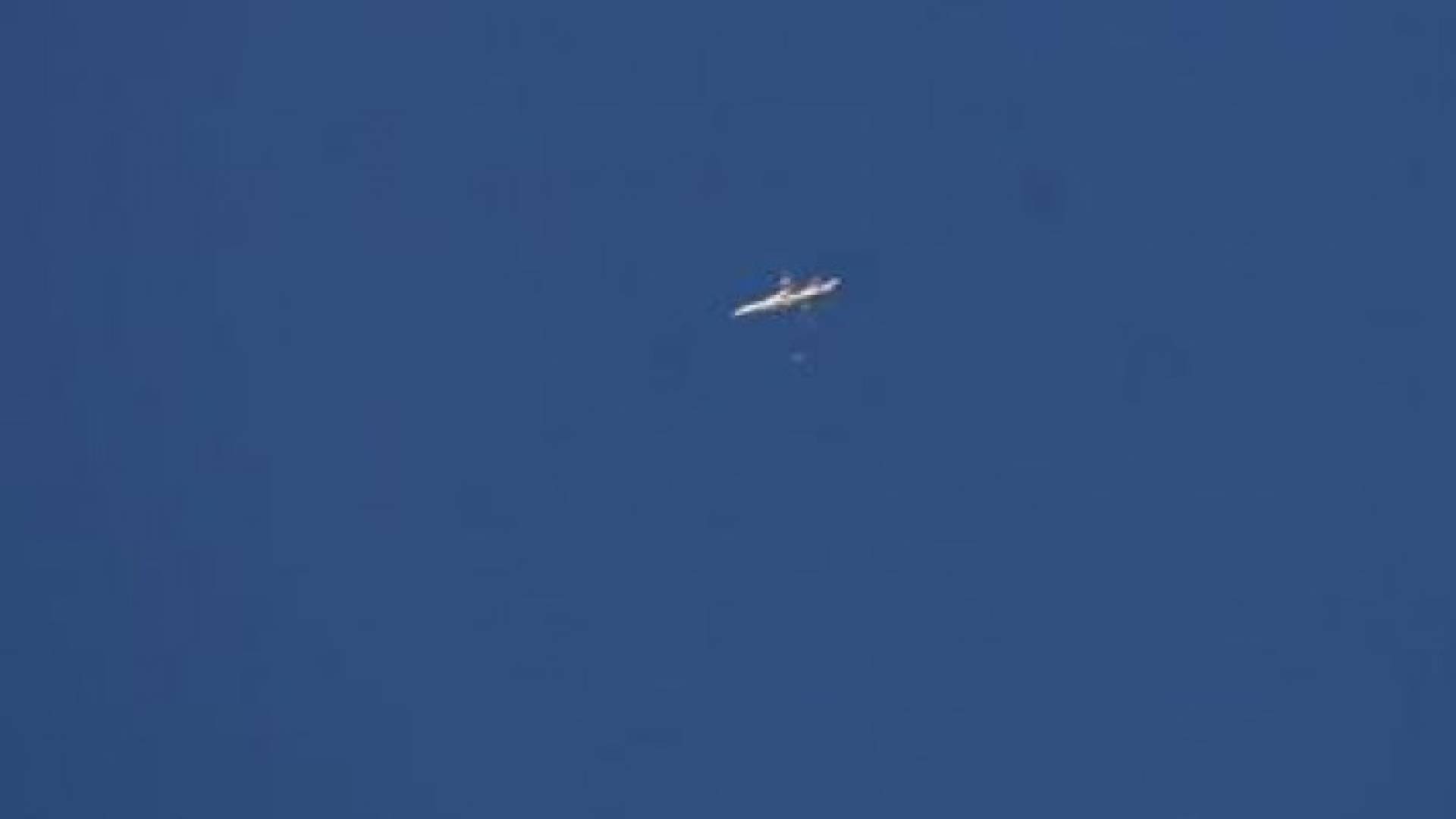 طائرات روسية وسورية تقصف مخيما في حلب استردته المعارضة