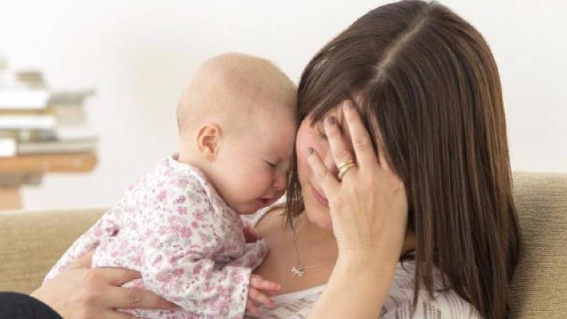 للحوامل.. 6 أطعمة تمنع اكتئاب ما بعد الولادة