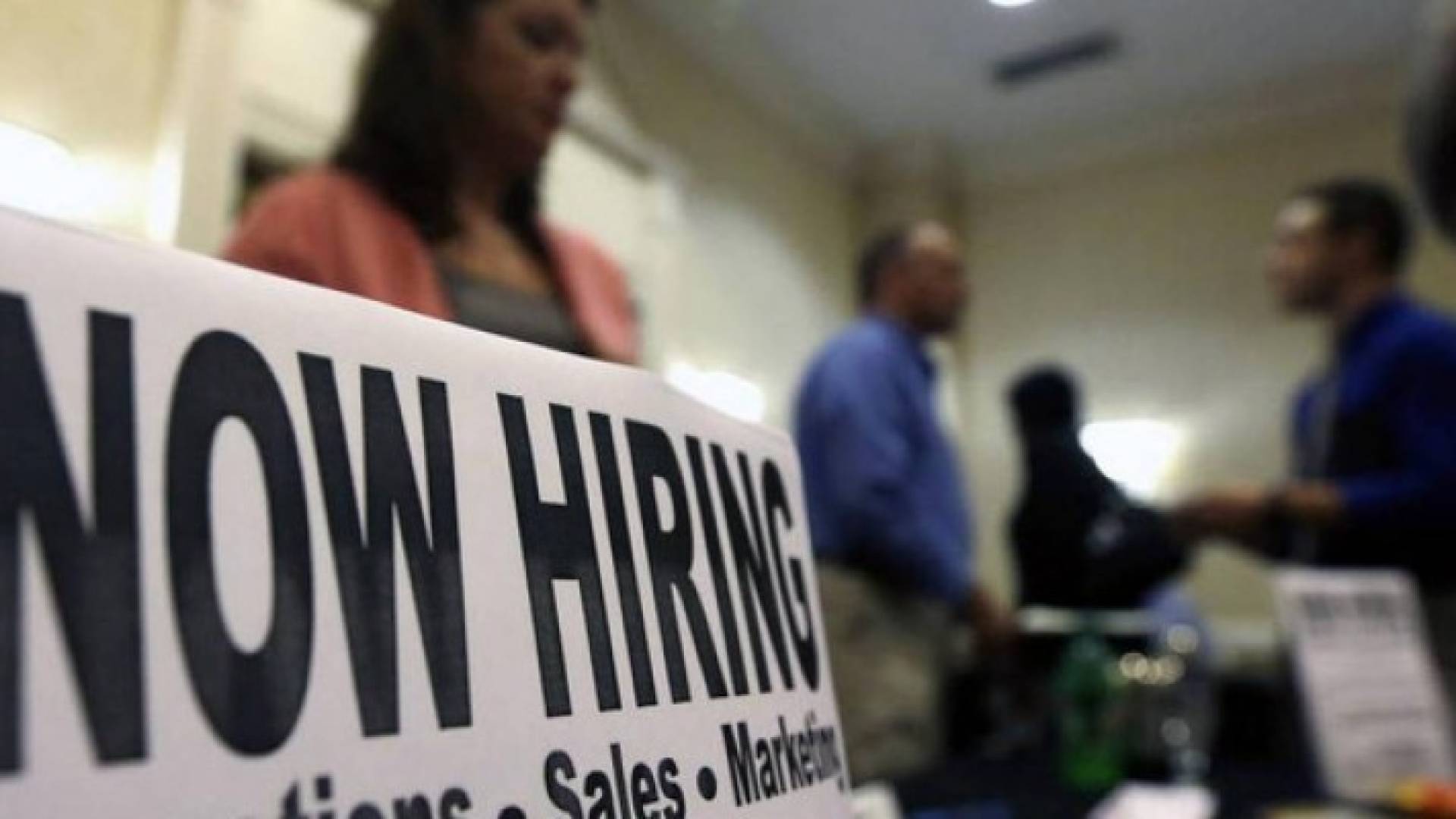 'العربية' ثاني أكثر لغة لزيادة الرواتب وتحسين الوظيفة!