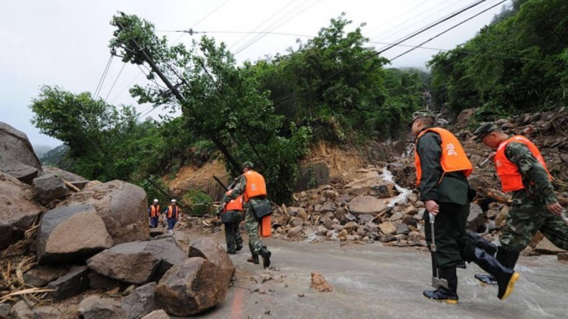 يشهد الإقليم العديد من الأعاصير في مثل هذا الوقت