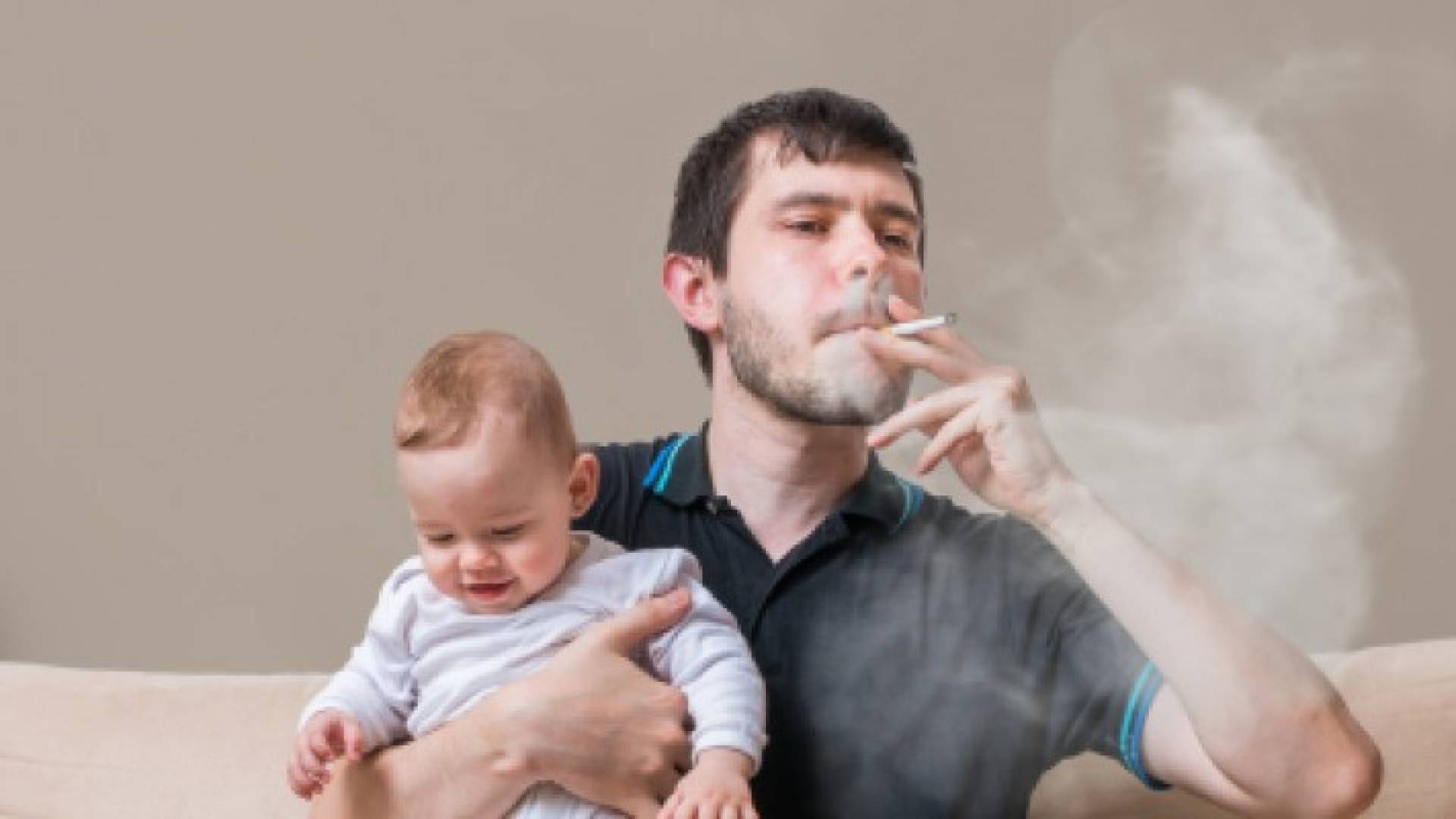 آثار السجائر تظل عالقة بالمنزل حتى 6 أشهر