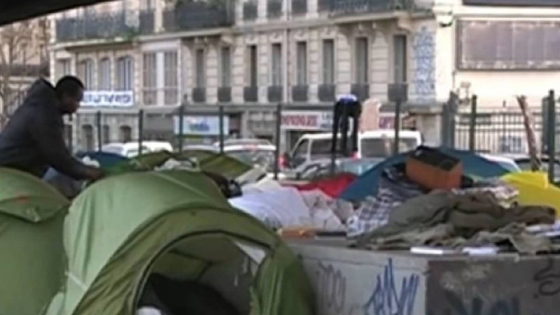 10% من المشردين بفرنسا يحملون شهادات جامعية