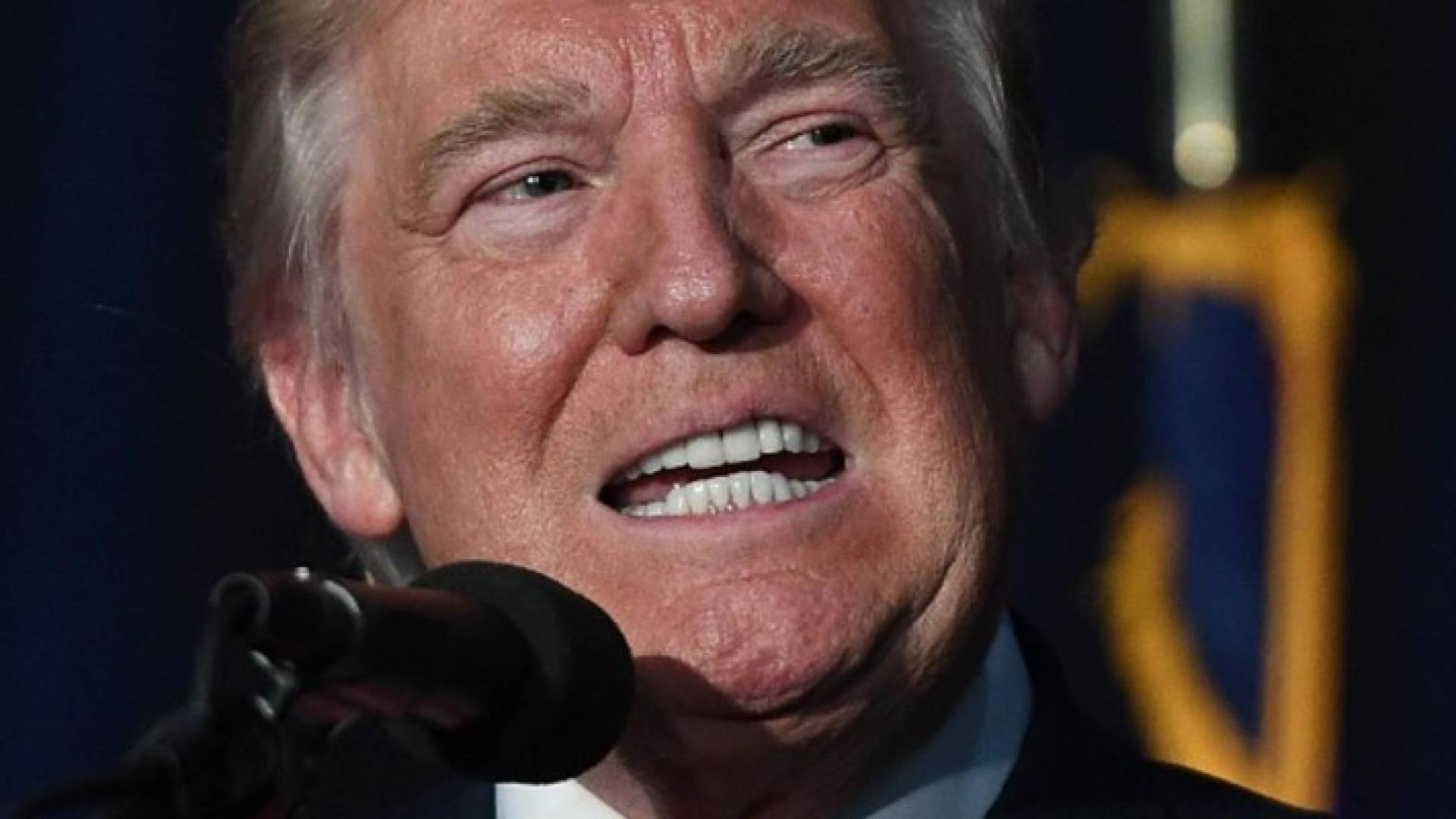 أحدث تهمة لترامب.. انتهاك الحظر على 'الجزيرة الشيوعية'