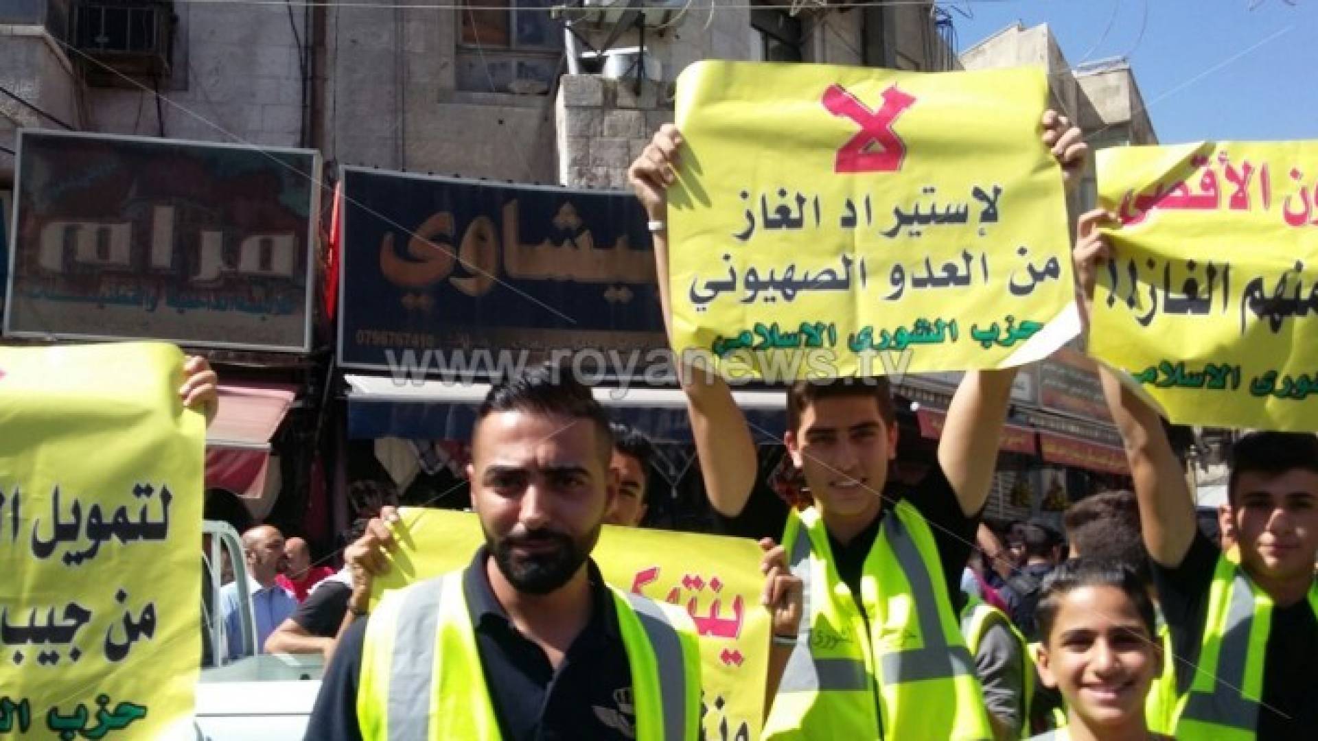 عمان: مسيرة تطالب بالغاء اتفاقية الغاز الاسرائيلي .. صور