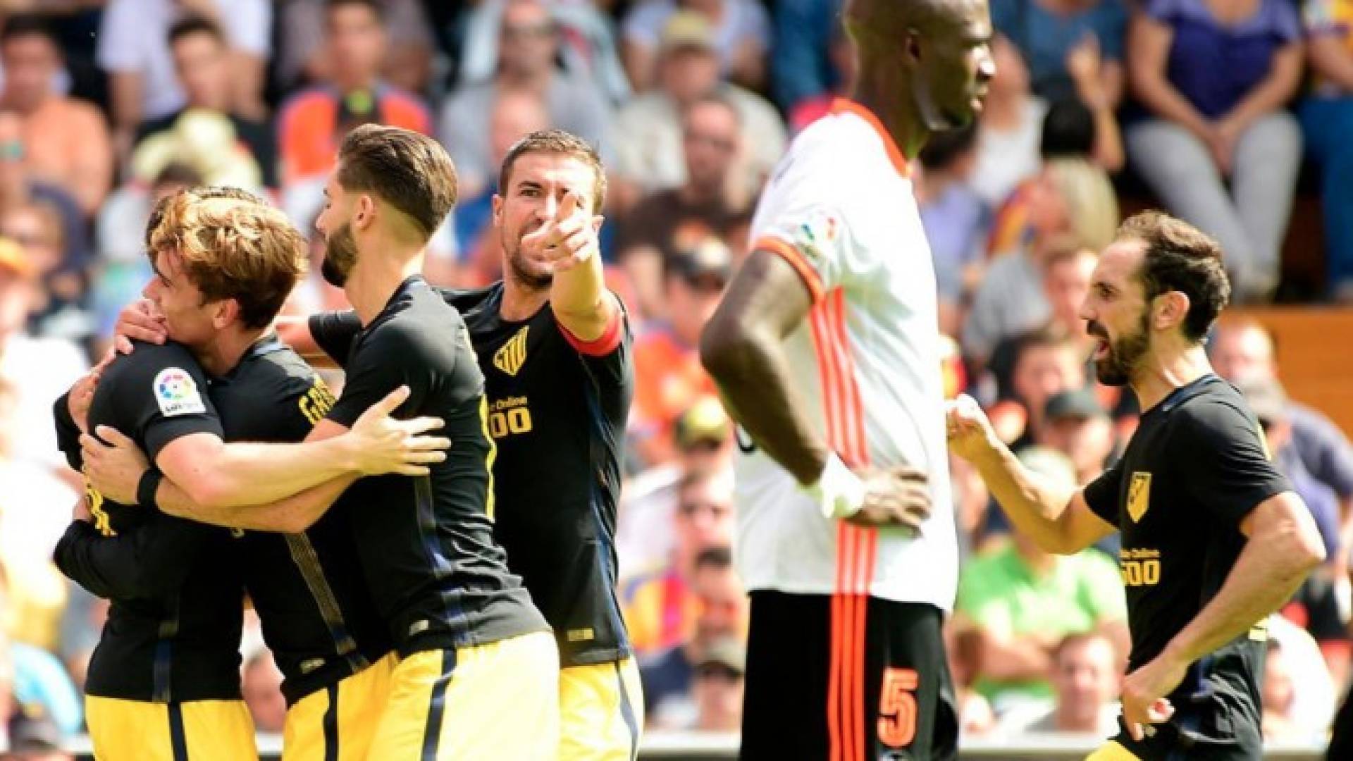 أتلتيكو مدريد في الصدارة مؤقتا بعد مواجهة مثيرة