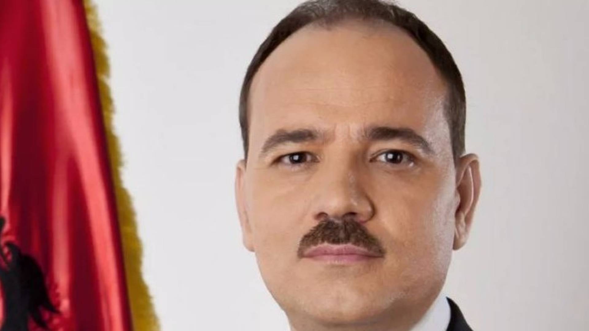 رئيس جمهورية ألبانيا