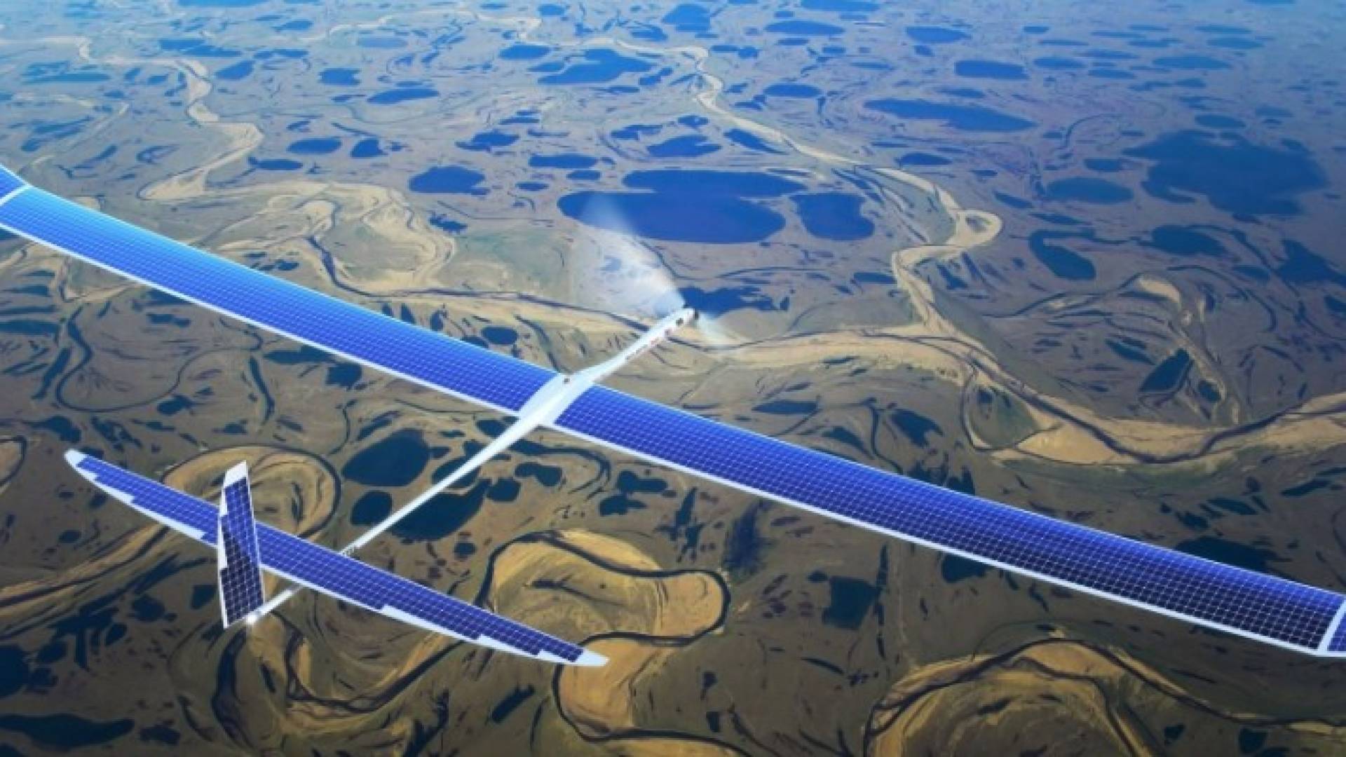 طائرة بدون طيار لنشر الانترنت 