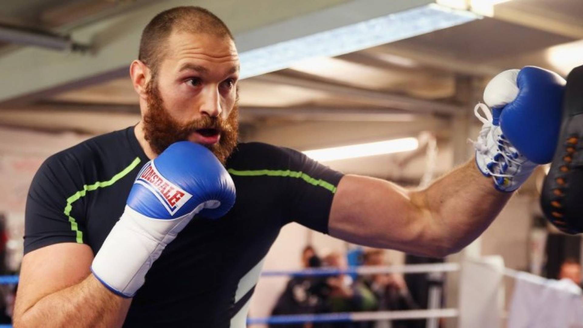 الملاكم البريطاني تايسون فيوري