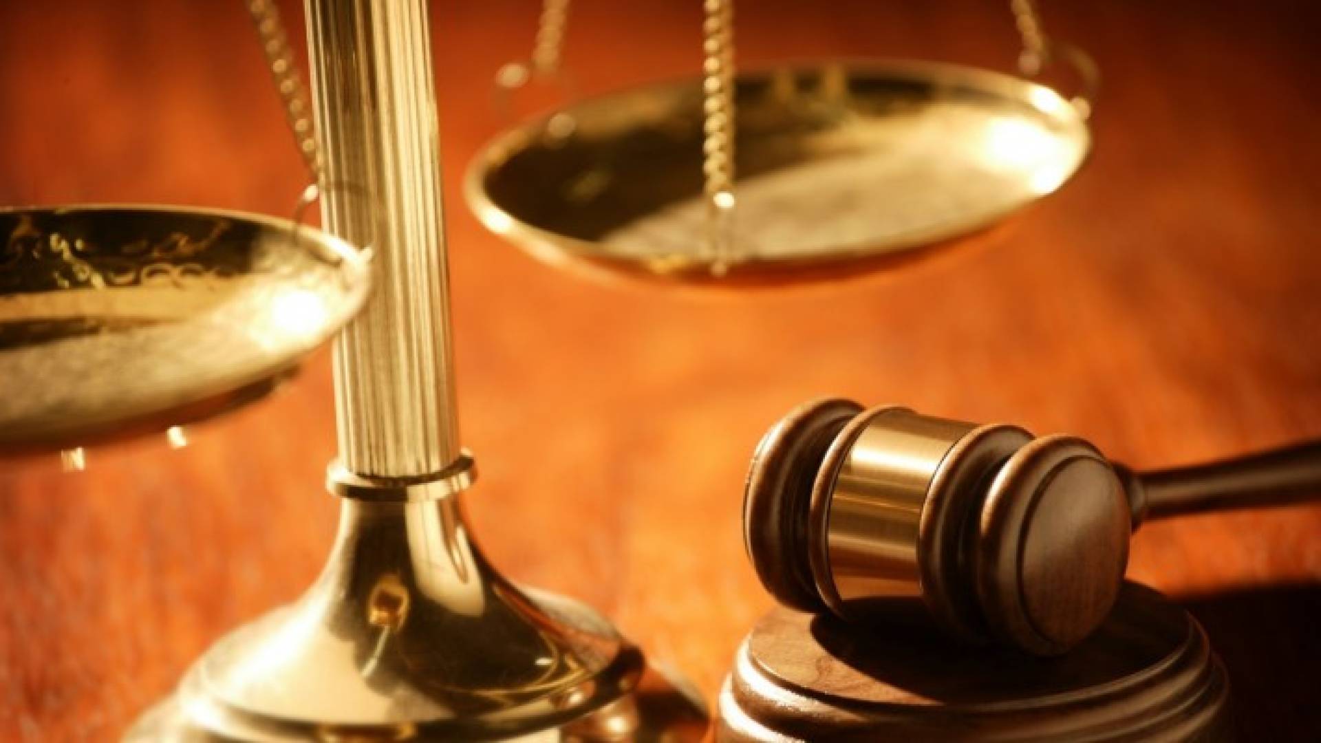 السجن لثلاثة متهمين خطفوا رجلين لهتك عرضهما ..تفاصيل