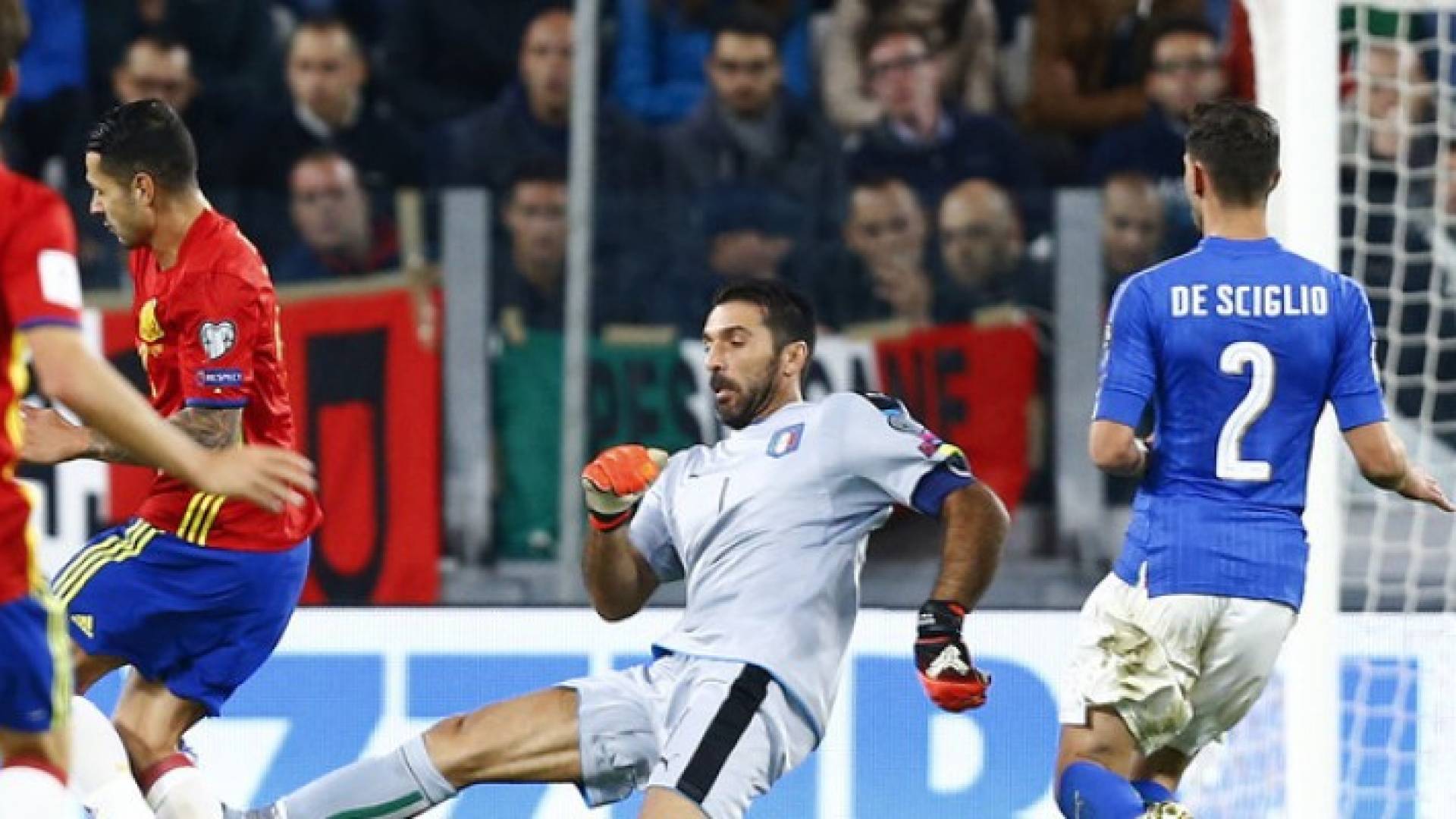 قمة إيطاليا وإسبانيا تنتهي بتعادل عادل