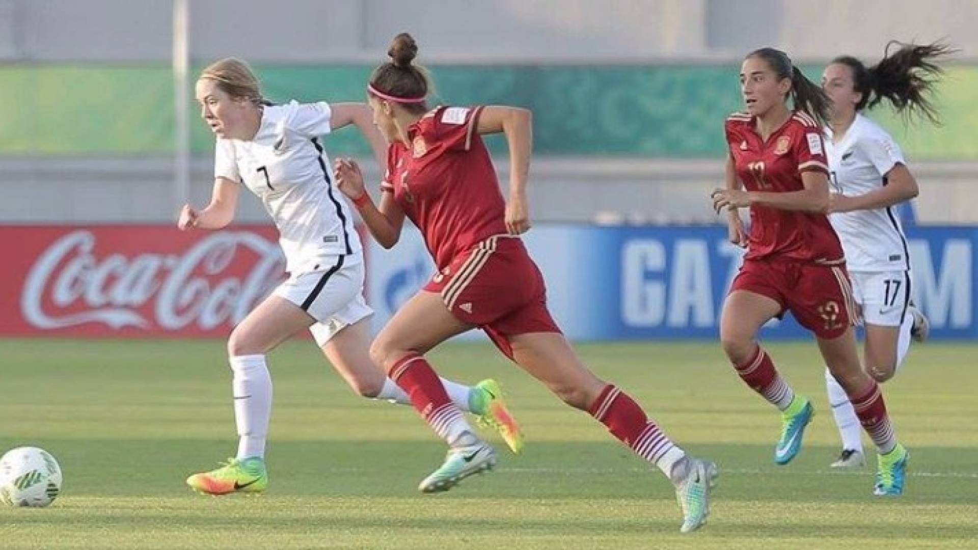 لقاءات مثيرة في الجولة الثالثة من دور المجموعات لبطولة كأس العالم للشابات