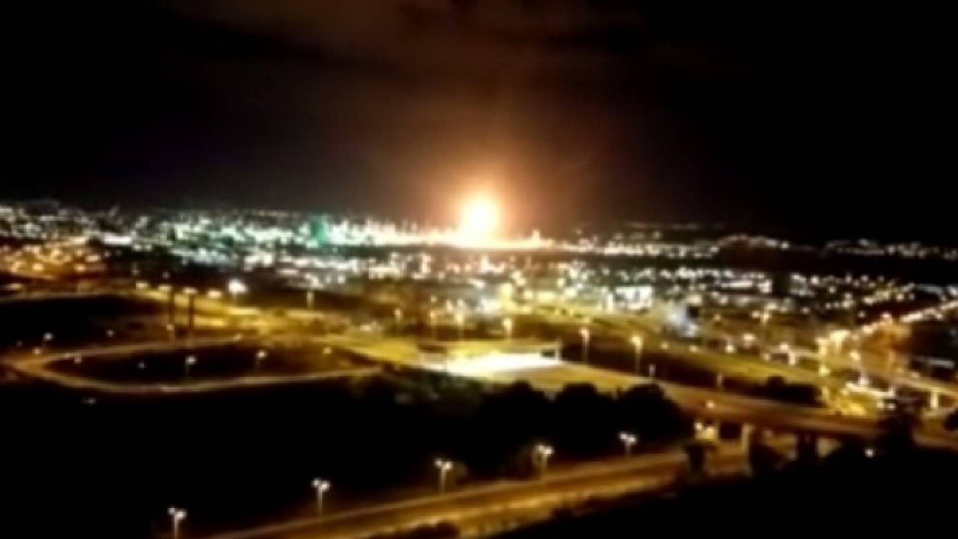 حريق بمنطقة مصافي النفط في حيفا