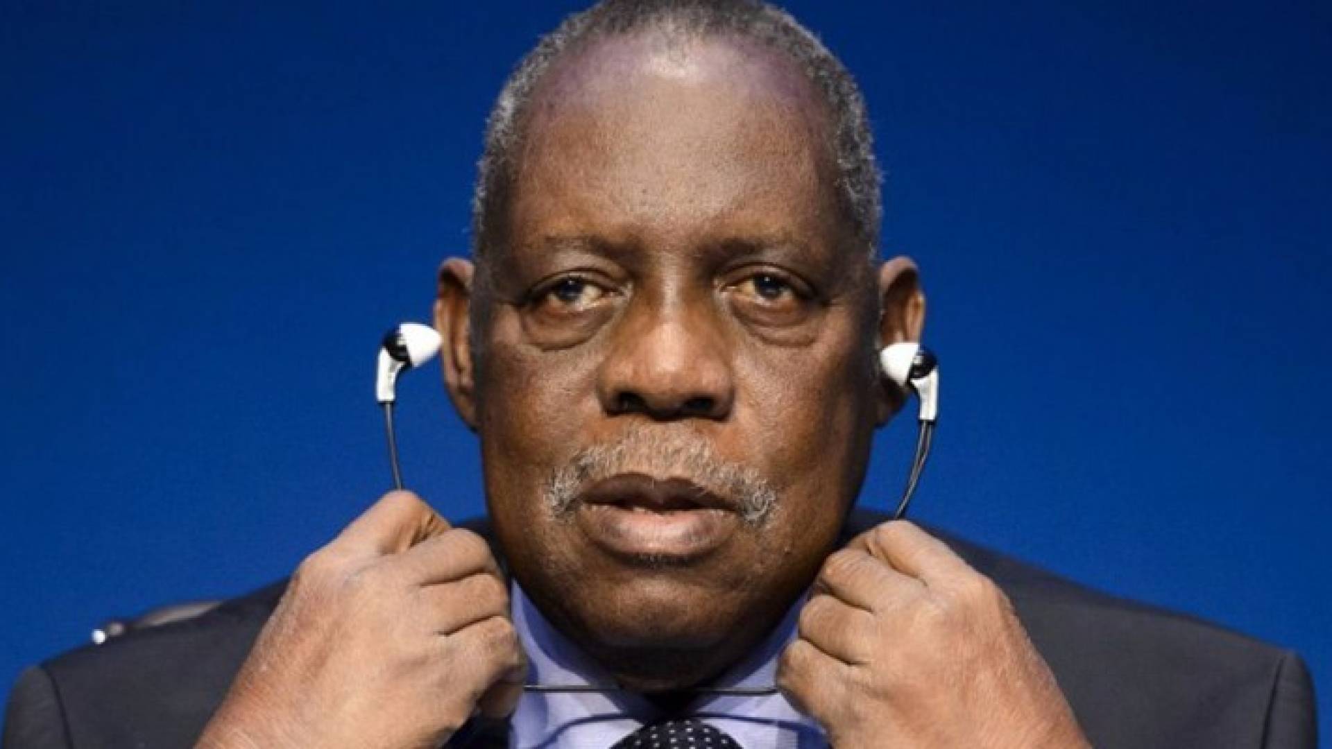 رئيس الاتحاد الأفريقي لكرة القدم الكاميروني عيسي حياتو