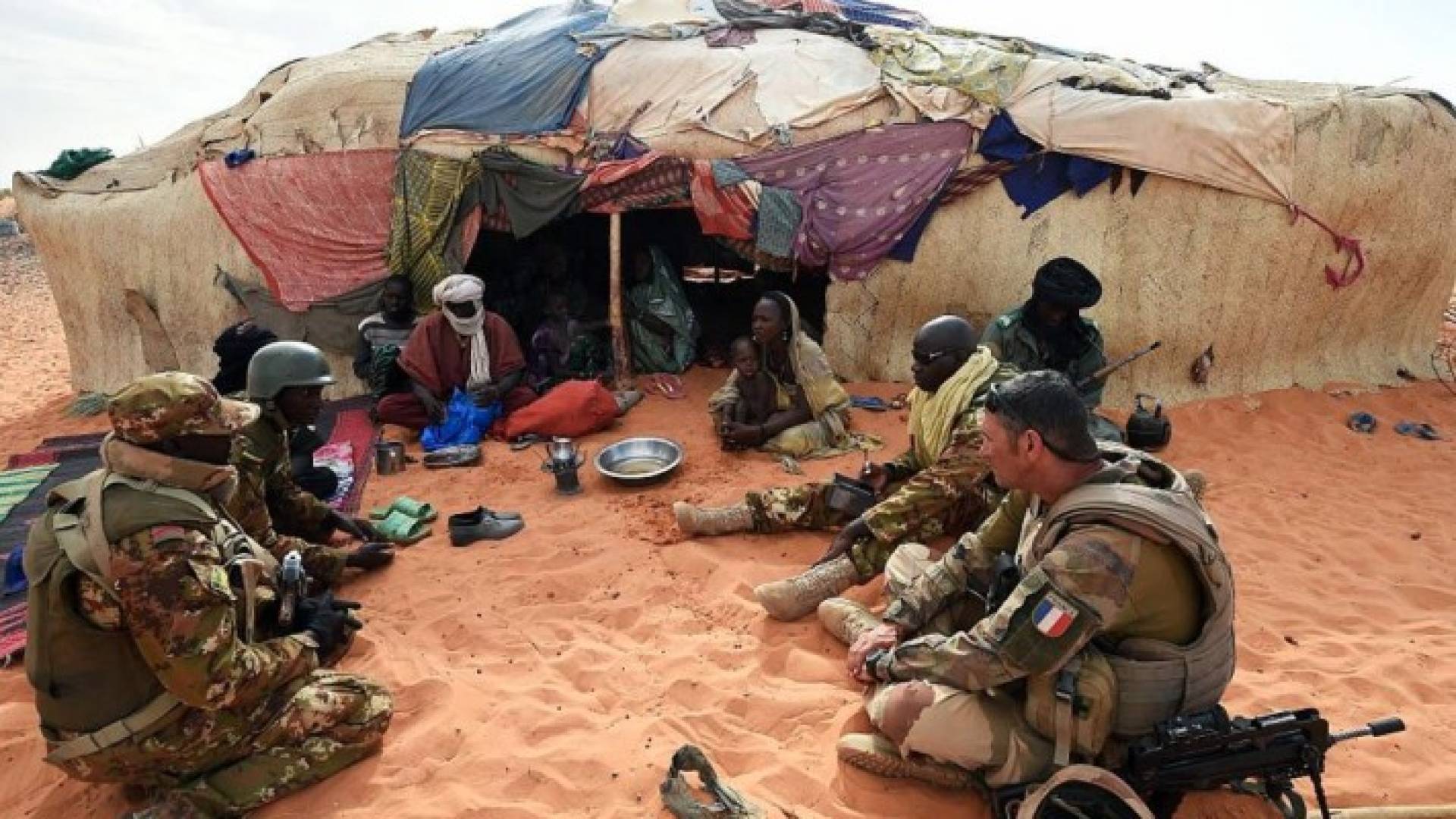 فرنسا.. 47 مليار دولار للساحل الإفريقي لمكافحة الإرهاب