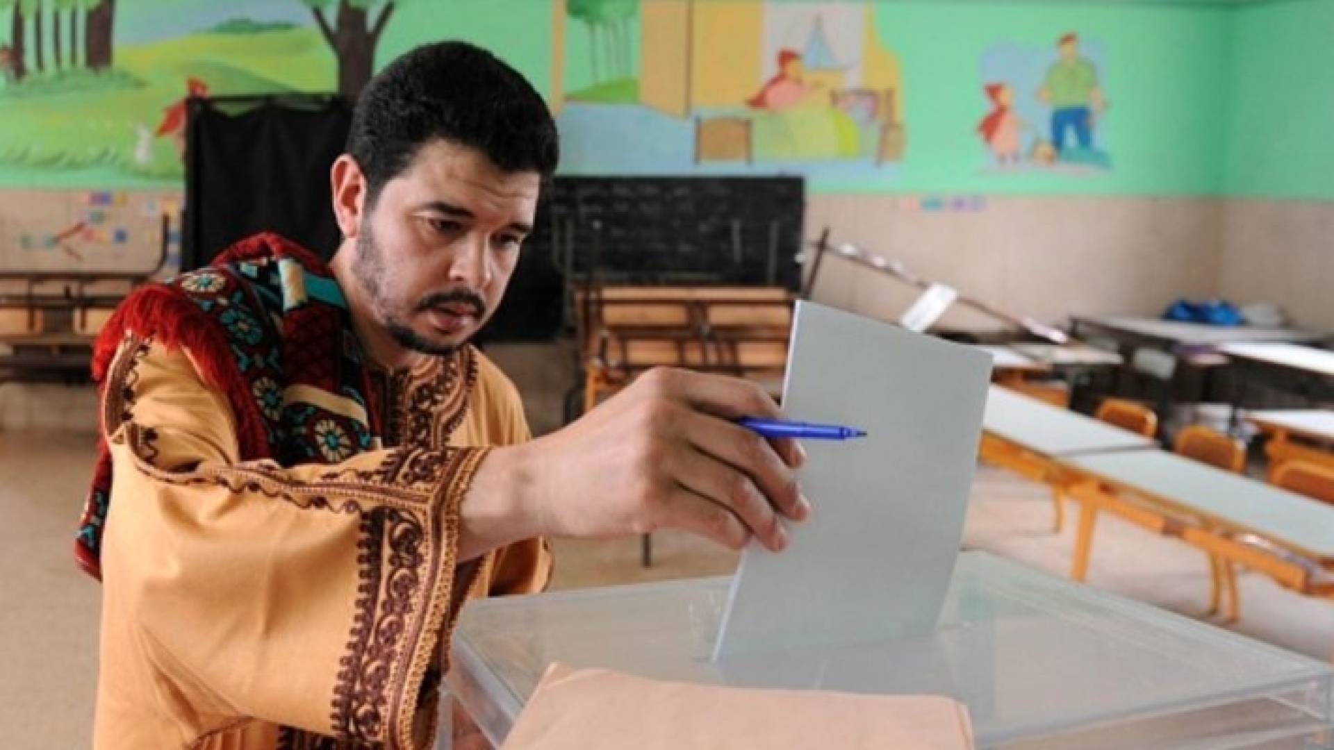 الاسلاميون يتصدرون نتائج الانتخابات في المغرب