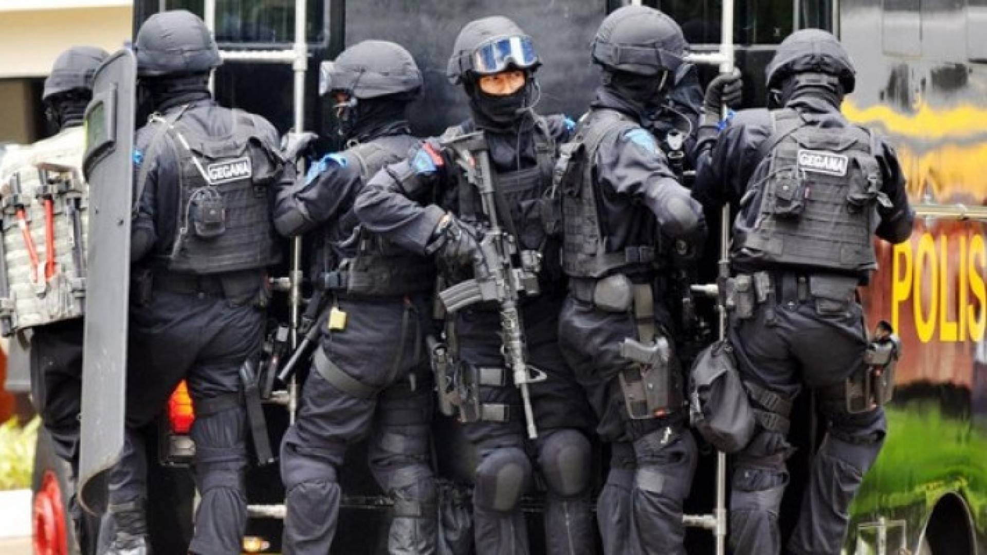 من عناصر الأمن في ماليزيا "أرشيفية"