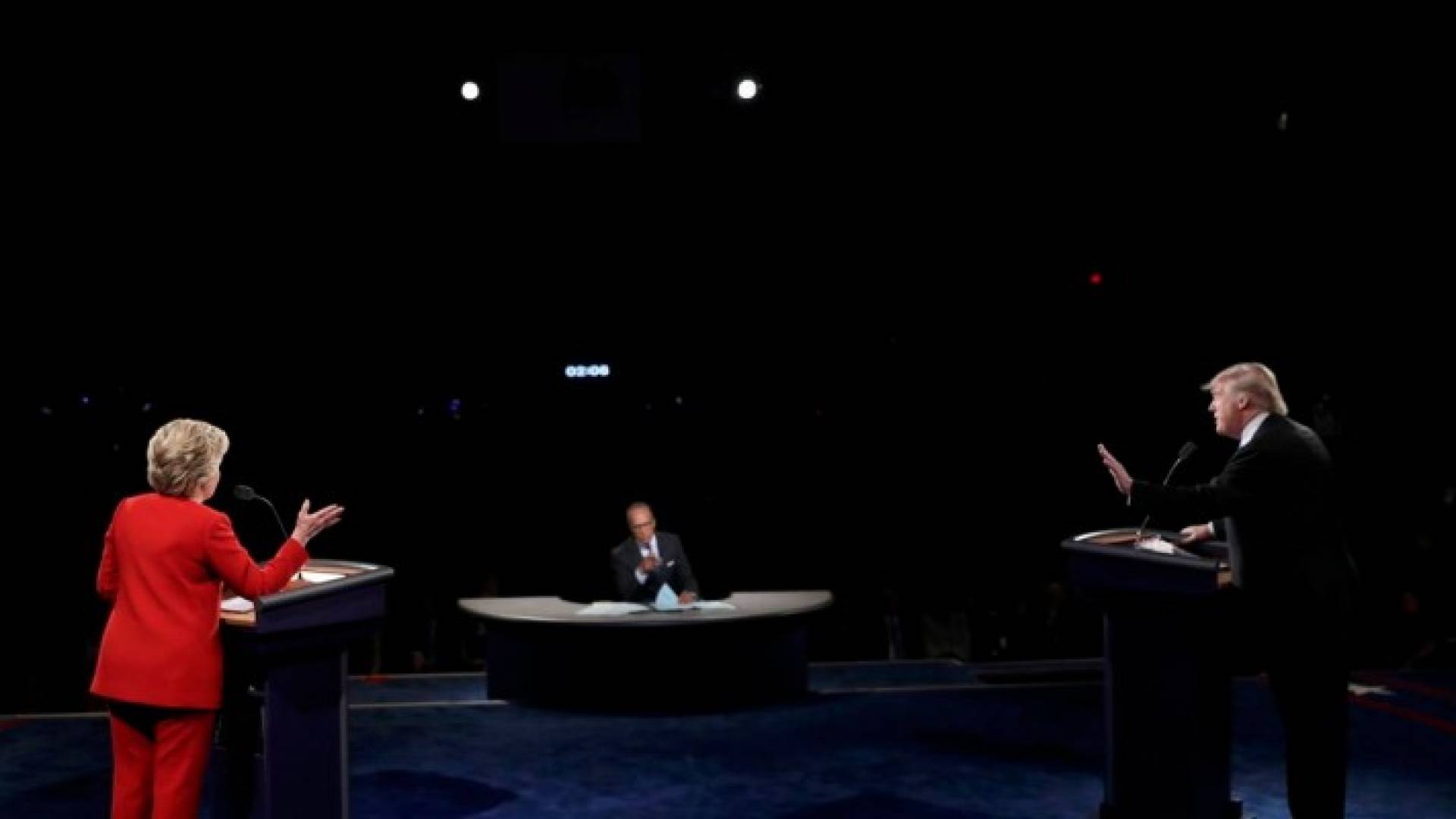 أول مناظرة لمرشحي الرئاسة الأميركية دونالد ترامب وهيلاري كلينتون