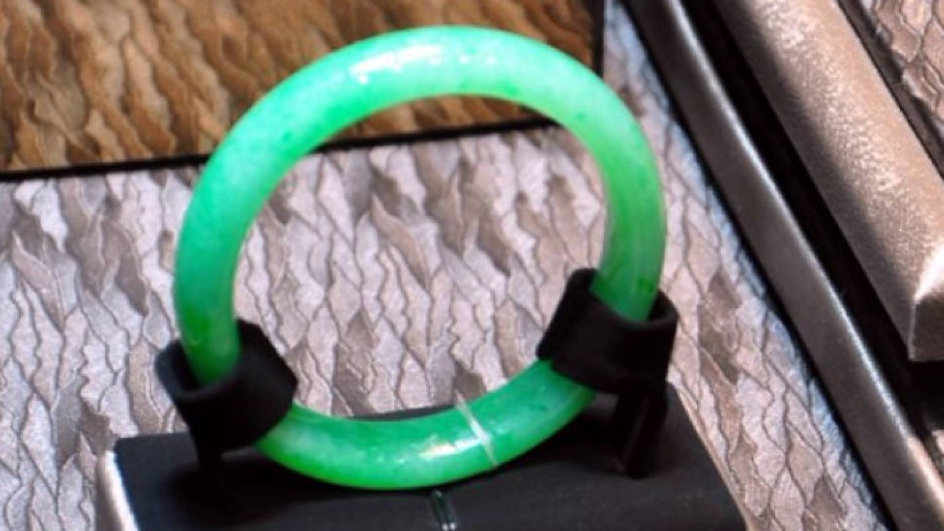 الصين من اكبر اسواق اليشب الذي تنتجه ميانمار 