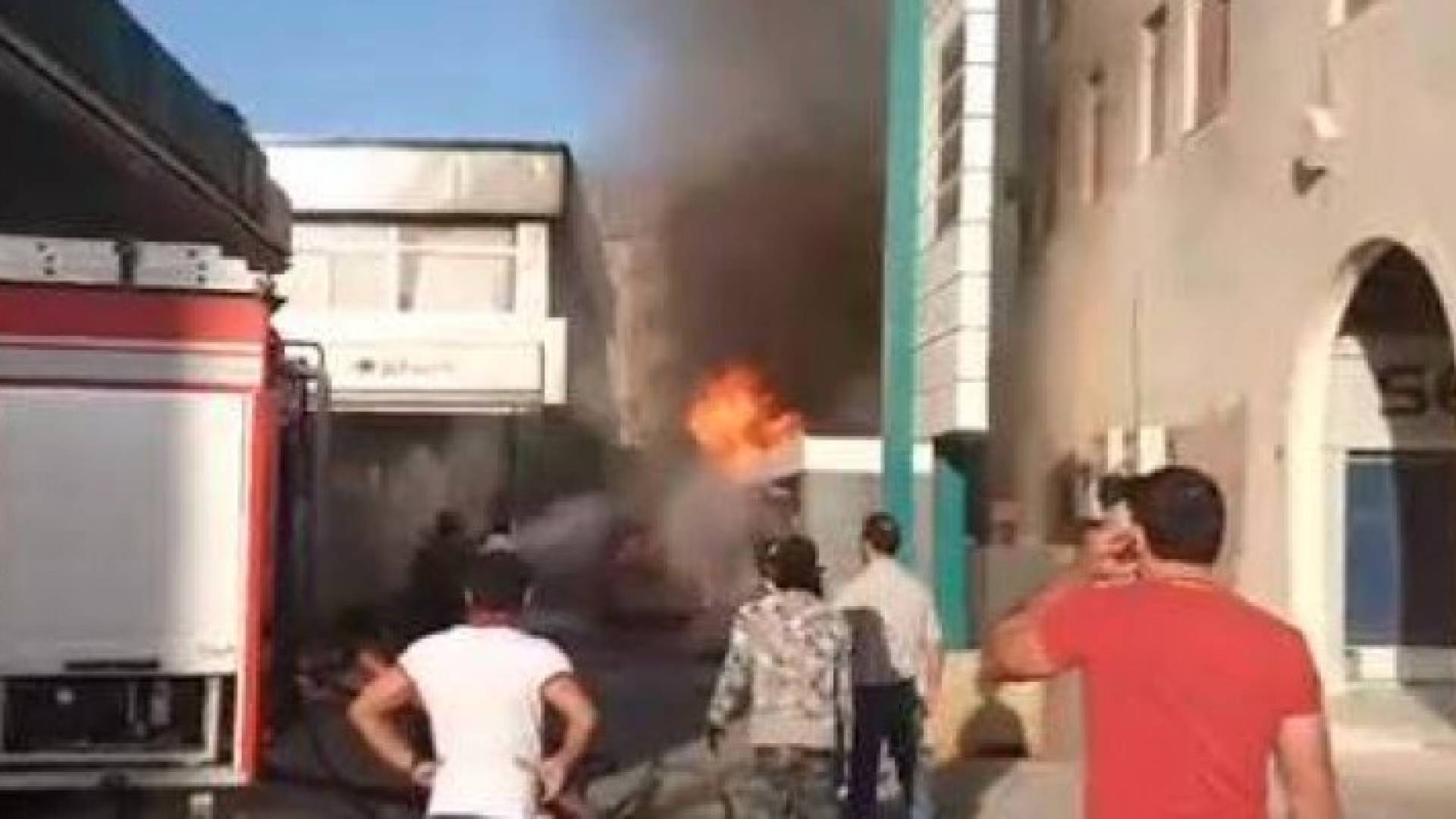 جانب من الحريق من مواقع التواصل الاجتماعي