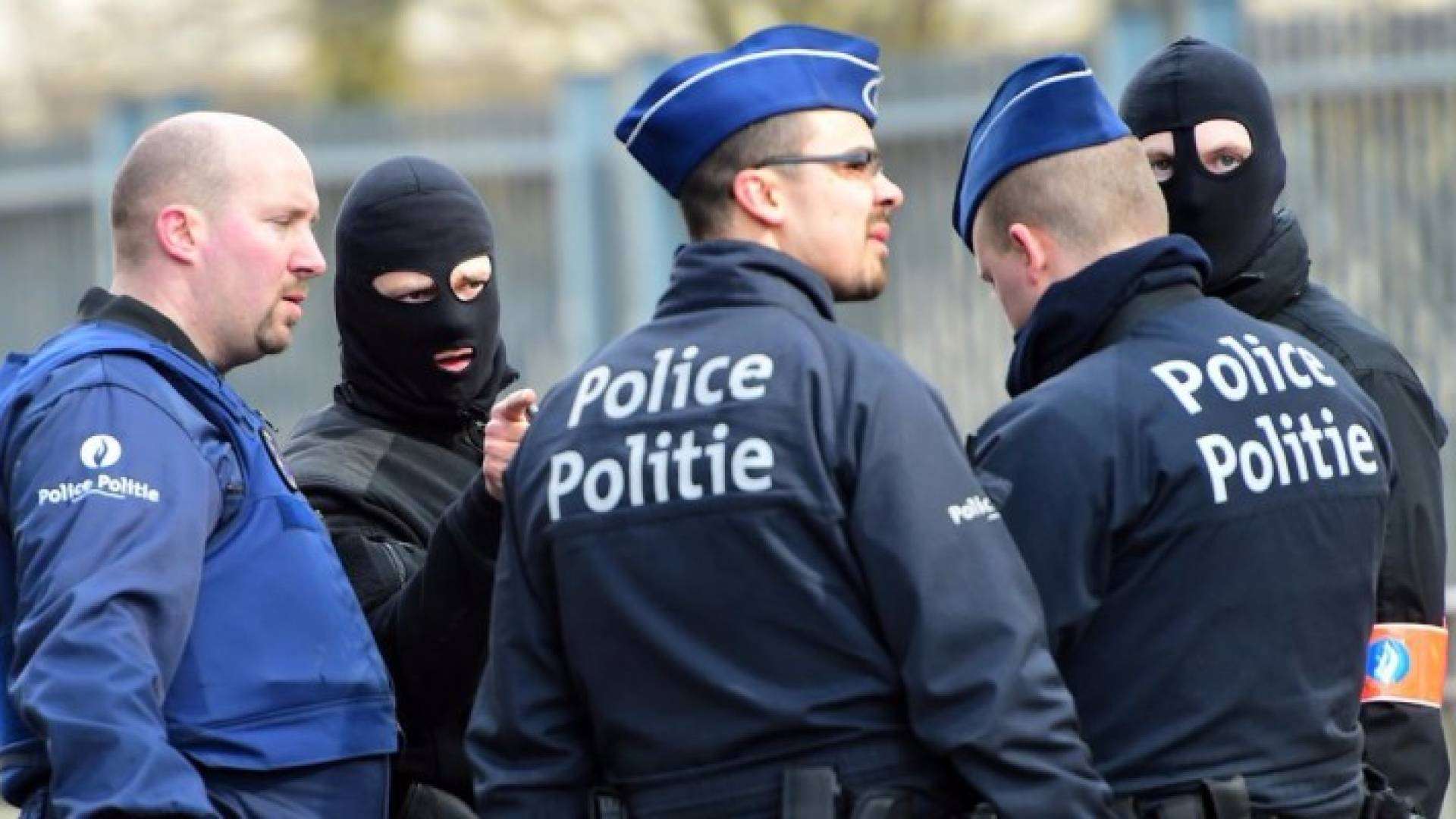 عناصر من الشرطة البلجيكية