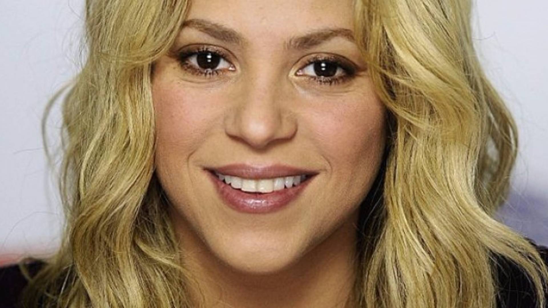 النجمة الكولومبية شاكيرا 